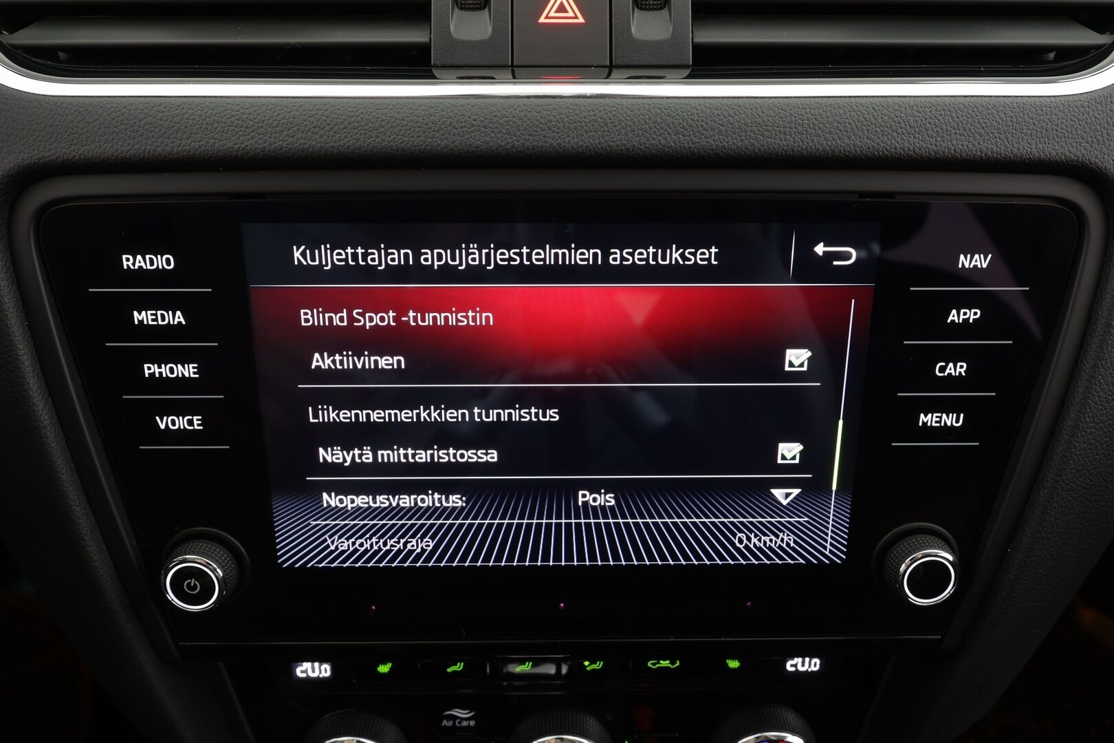 Skoda Octavia 2019 1,5 TSI Style BusinessLine DSG. * ACC / Webasto / LED / P.tutkat / Navi / Keyless * - 1.om Suomi-auto / Kahdet renkaat - HULLUT JOULUT KORKOTARJOUS 2,49% 