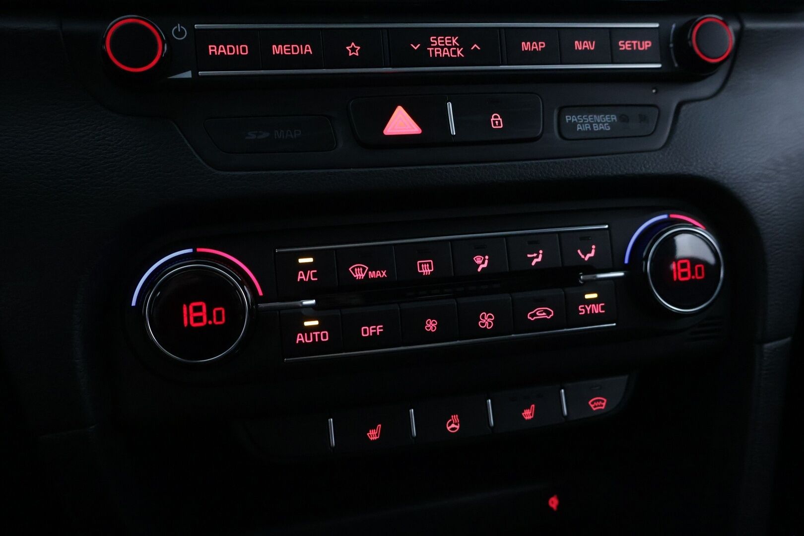 Kia ProCeed 2019 1,6 T-GDI ISG 204hv GT Business Premium SB DCT A/T EcoDynamics / ACC / JBL / Panorama / Muistipenkki* - 2xRenkaat / Särmä huoltohistoria / Näyttävä*