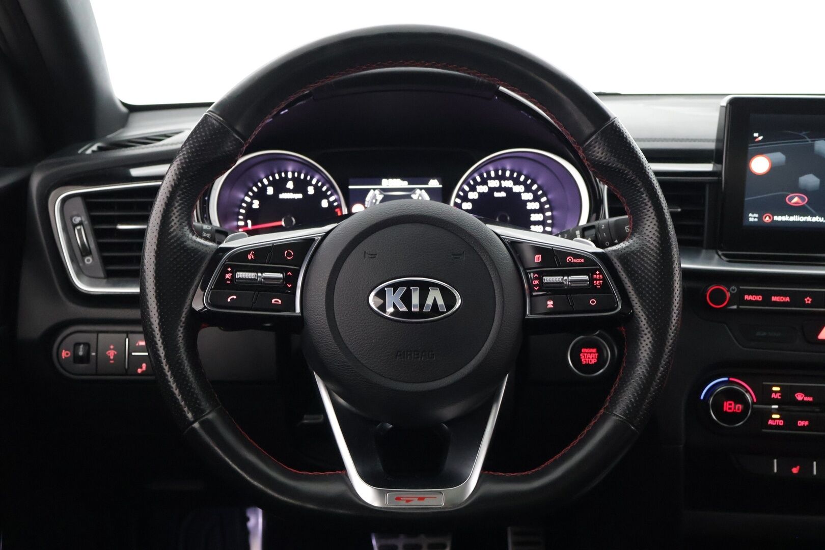 Kia ProCeed 2019 1,6 T-GDI ISG 204hv GT Business Premium SB DCT A/T EcoDynamics / ACC / JBL / Panorama / Muistipenkki* - 2xRenkaat / Särmä huoltohistoria / Näyttävä*