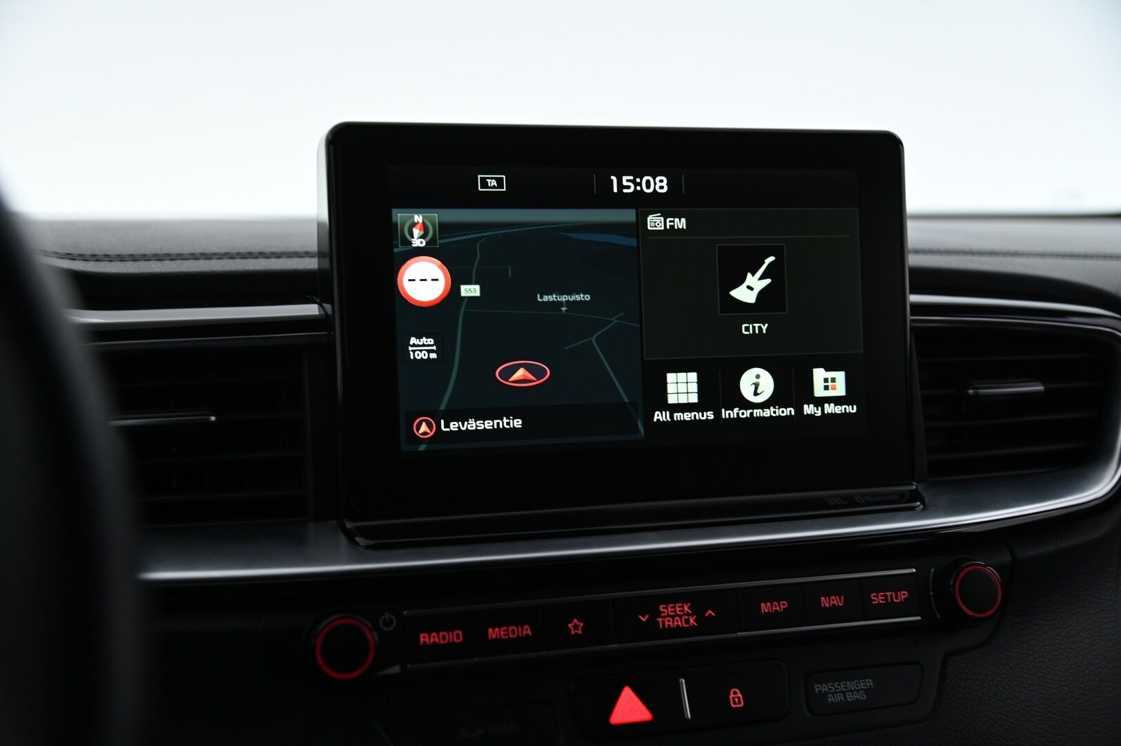 Kia ProCeed 2019 1,4 T-GDI ISG 140hv GT-Line Business Premium SB DCT A/T EcoDynamics *HUIPPUVARUSTEET / Juuri Huollettu / Webasto / ACC / BLIS / JBL / P.Kamera / Navi / Ratinlämmitin* - 3,99 % KORKOTARJOUS TÄHÄN AUTOON - 31.5. ASTI! - Huippuvarusteltu upea taloudellinen GT-Line Kia kaksilla hyvillä renkailla ja erittäin särmällä huoltovihkolla!