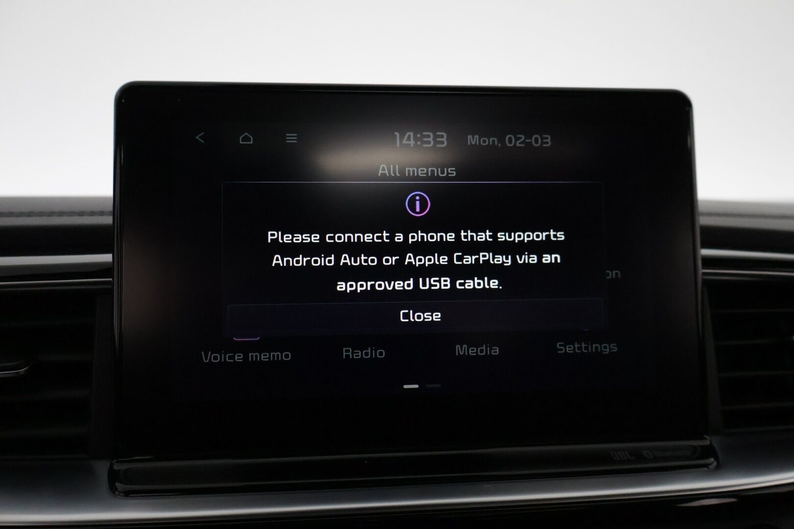 Kia ProCeed 2019 1,6 T-GDI ISG 204hv GT Business Premium SB DCT A/T EcoDynamics* ACC / JBL / BLIS / Panorama / Lohko / P-kamera / Navi* - *Törkykamat / Nahka-alcantara / Muistipenkki / Ratinlämmitin / KeyLess / Ambient / LED / 2x Renkaat*