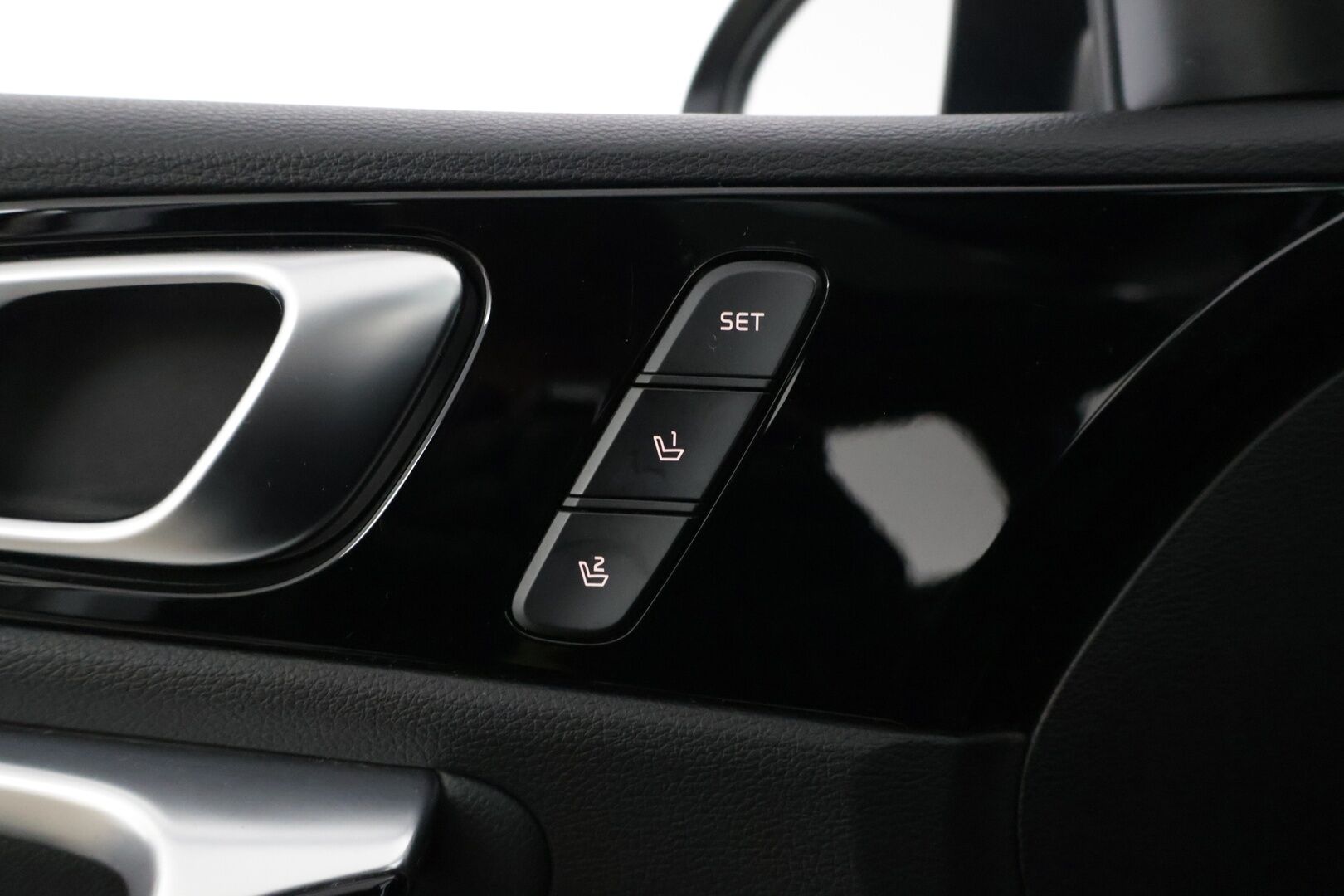 Kia ProCeed 2019 1,6 T-GDI ISG 204hv GT Business Premium SB DCT A/T EcoDynamics *Suomi-auto / ACC / JBL / BLIS / Panorama / P.Kamera / Navi* - Nahka-alcantara / Muistipenkki / Ratinlämmitin / KeyLess / Ambient / LED / 2x Renkaat / Lohko - HULLUT AVAJAISHULINAT KORKOTARJOUS 3,29 %