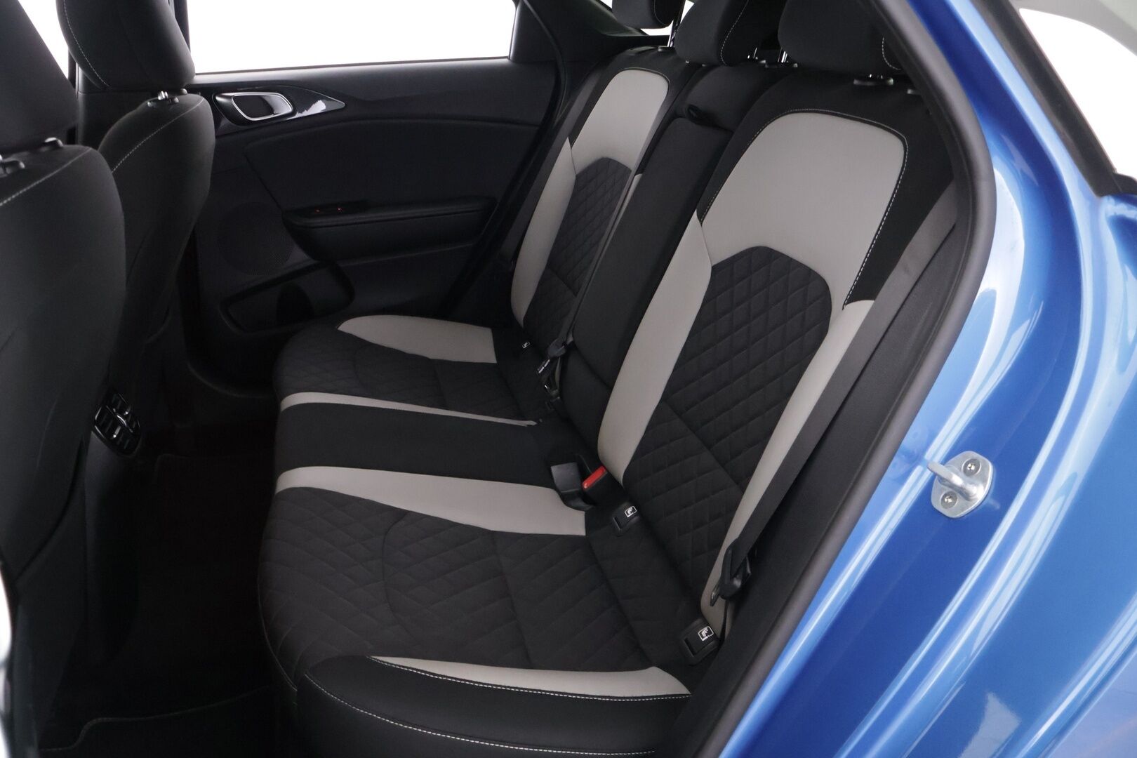 Kia ProCeed 2019 1,4 T-GDI ISG 140hv GT-Line Business Premium SB DCT A/T EcoDynamics *Adapt vakkari / Kamera / GT-Line* - *Hyvä huoltohistoria / Kahdet renkaat*