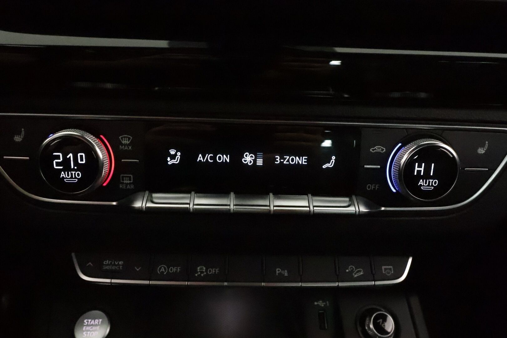 Audi Q5 2019 Business Sport Special Edition 35 TDI 120 kW quattro S tronic **Vakkari / Matrix LED / Webasto / P.kamera / Koukku** - 1.Om Suomi-auto / Merkkihuollettu / Kahdet renkaat aluvanteilla / Sporttipenkit puolinahoilla / Juuri katsastettu!