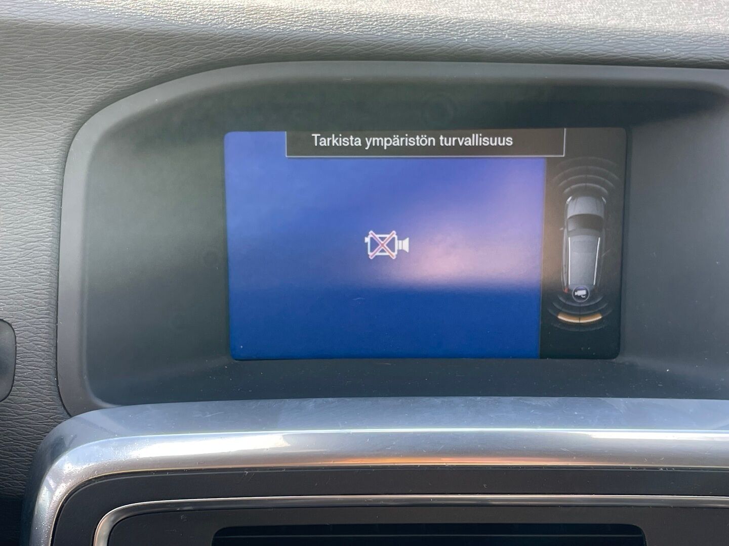Volvo V60 2013 D6 AWD Summum plug in hybrid aut *Myydään Huutokaupat.com* - | Webasto | Digimittaristo | Kattoluukku | Vetokoukku | Nahkasisusta | Muistipenkki | Navi | 2X Renkaat & Vanteet