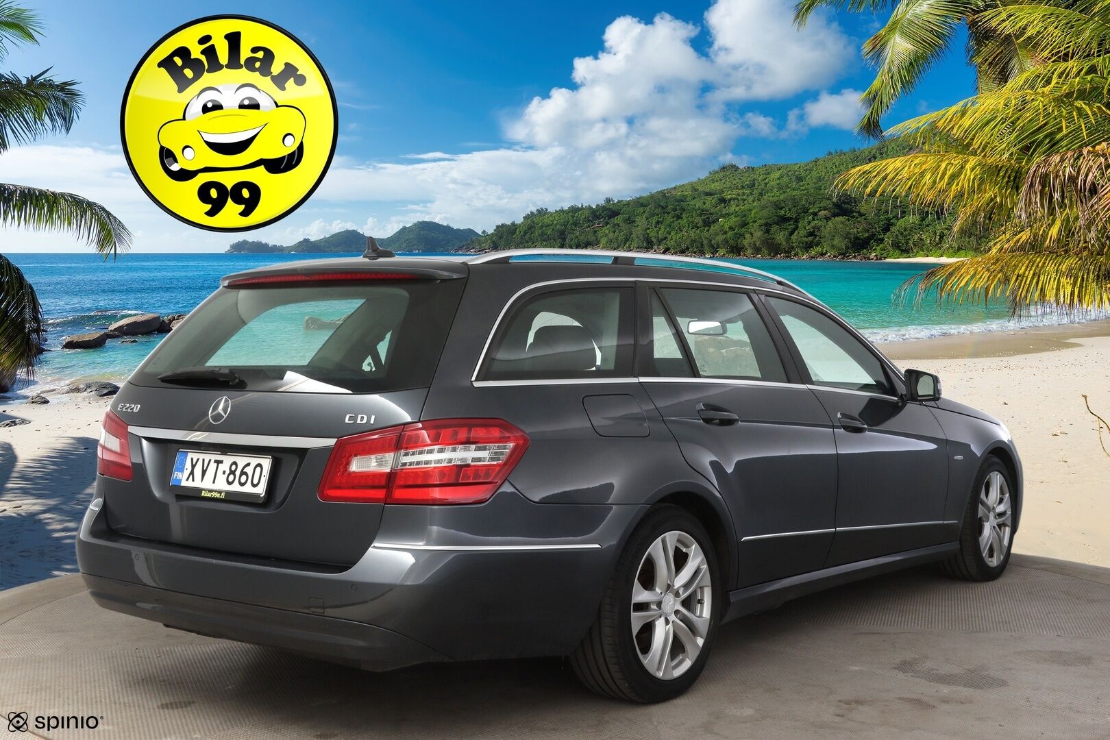 Mercedes-Benz E 2011 E 220 CDI Farmari * Webasto / Ortopedit / Navigointi / P.tutkat / Vakionopeudensäädin * - Maltillisilla kilometreillä oleva Johtotähti!