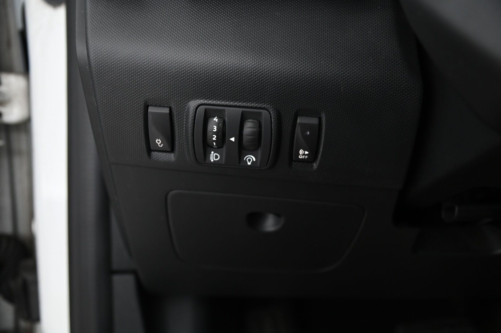 Renault Zoe 2017 41kwh Intense SoH 86% - Myydään Huutokaupat.com
