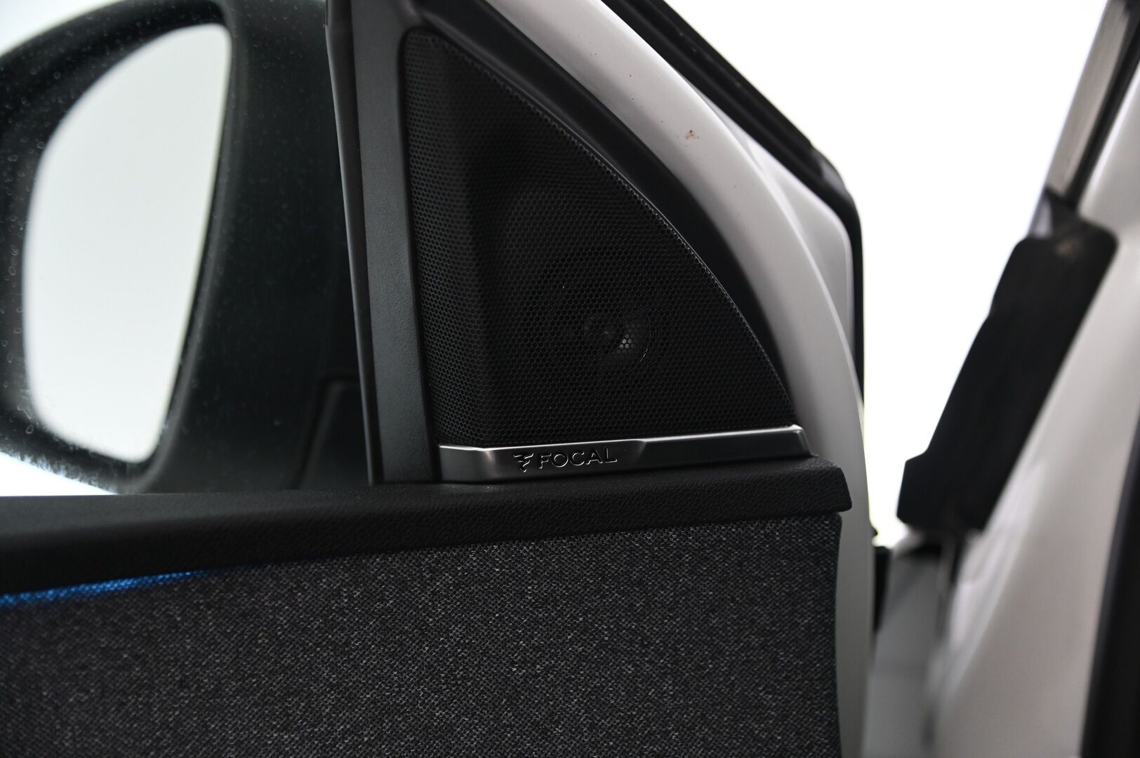 Peugeot 3008 2019 Allure PureTech 130 EAT8-automaatti *ACC / 360 kamera / Koukku / Blis / Appconnect / Sporttipenkit / Focale Äänentoisto* - 2x hyvät renkaat / Lohko + sisätilanlämmitin / Lämpölasi / Juuri huollettu