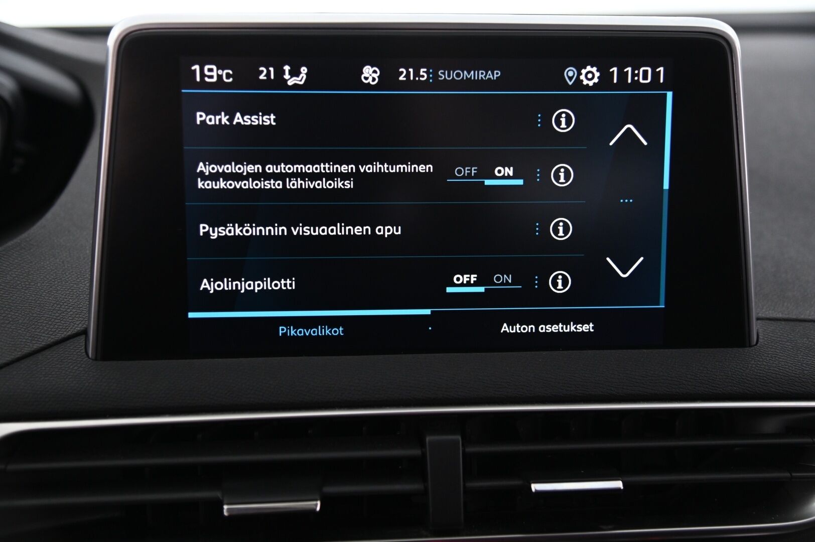 Peugeot 3008 2019 Allure PureTech 130 EAT8-automaatti *ACC / 360 kamera / Koukku / Blis / Appconnect / Sporttipenkit / Focale Äänentoisto* - 2x hyvät renkaat / Lohko + sisätilanlämmitin / Lämpölasi / Juuri huollettu