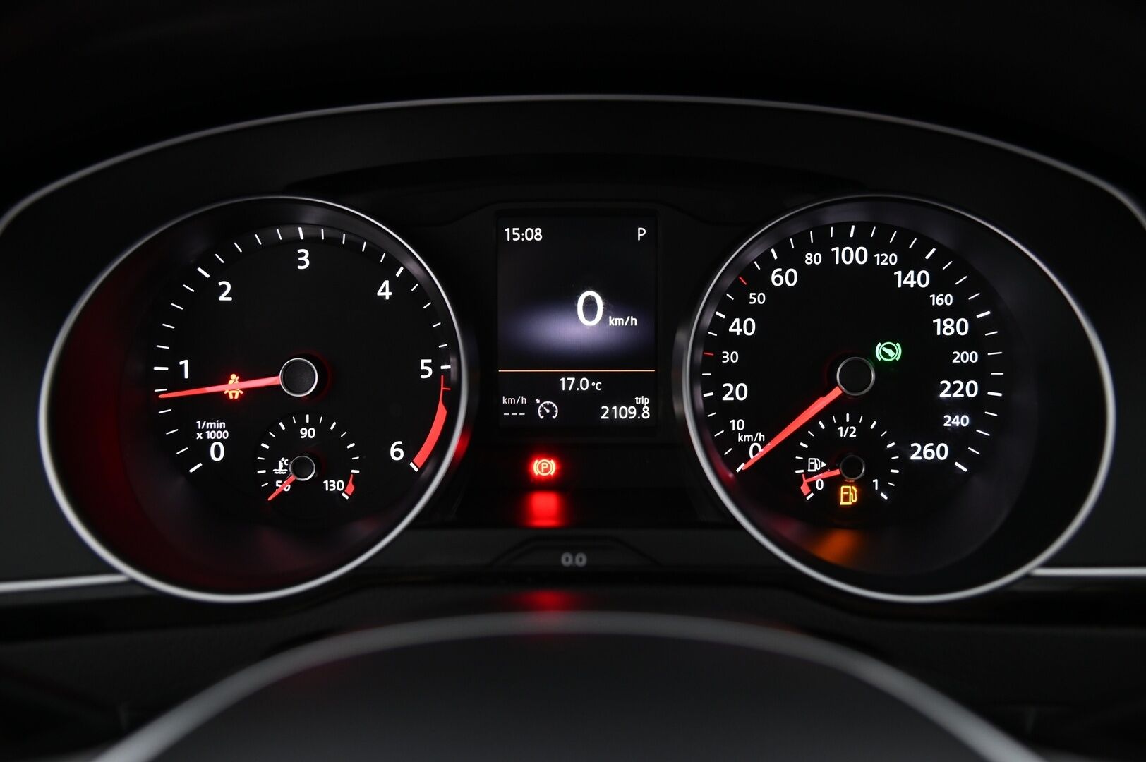 Volkswagen Passat 2016 Variant Alltrack 2,0 TDI 140 kW (190 hv) 4MOTION DSG-aut. Winter Edition *ACC / Panoraama / Nahkasisusta / Koukku* - *Lohko sisätilanlämmittimellä / Nahkasisusta / Ratinlämmitin / P.kamera*