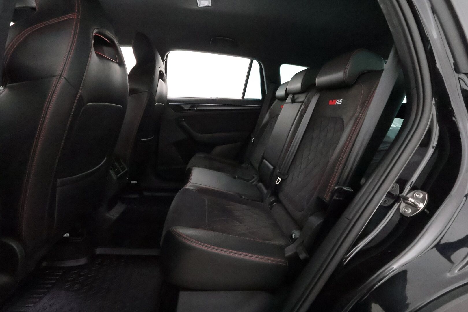 Skoda Kodiaq 2019 2,0 TDI 240 4x4 RS DSG Autom. **Adapt.vakkari / Canton / Keyless / Digimittaristo / Webasto / Koukku / Muistipenkki** - 3,99 % KORKOTARJOUS TÄHÄN AUTOON - 
