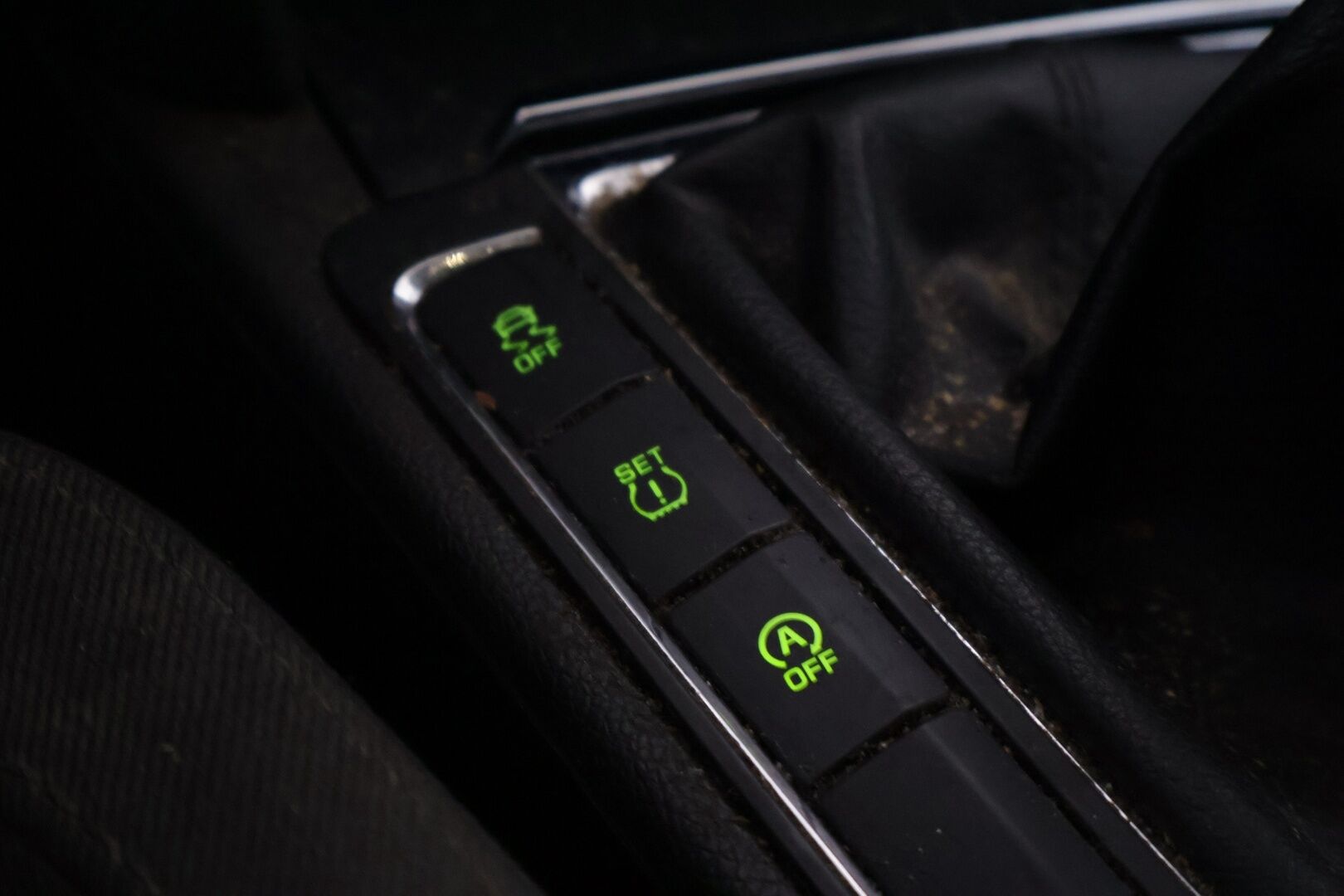 Skoda Superb 2011 Combi 1,6 TDI Ambition GreenLine - Myydään Huutokaupat.com - Myydään huutokaupat.com