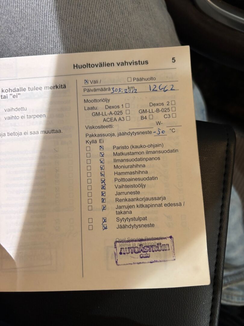 OPEL ASTRA 2011 Sport Tourer Cosmo 1,4 Turbo 103kW MT6  YritysOutlet - Myydään vain yrityksille - Ratinlämmmitin / Vetokoukku / Vakkari