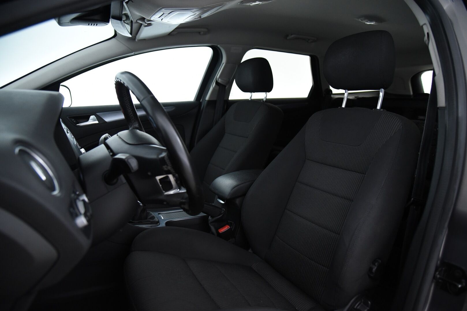 Ford Mondeo 2011 1,6 EcoBoost 160 hv Titanium M6 Wagon - MYYDÄÄN HUUTOKAUPAT.COMISSA