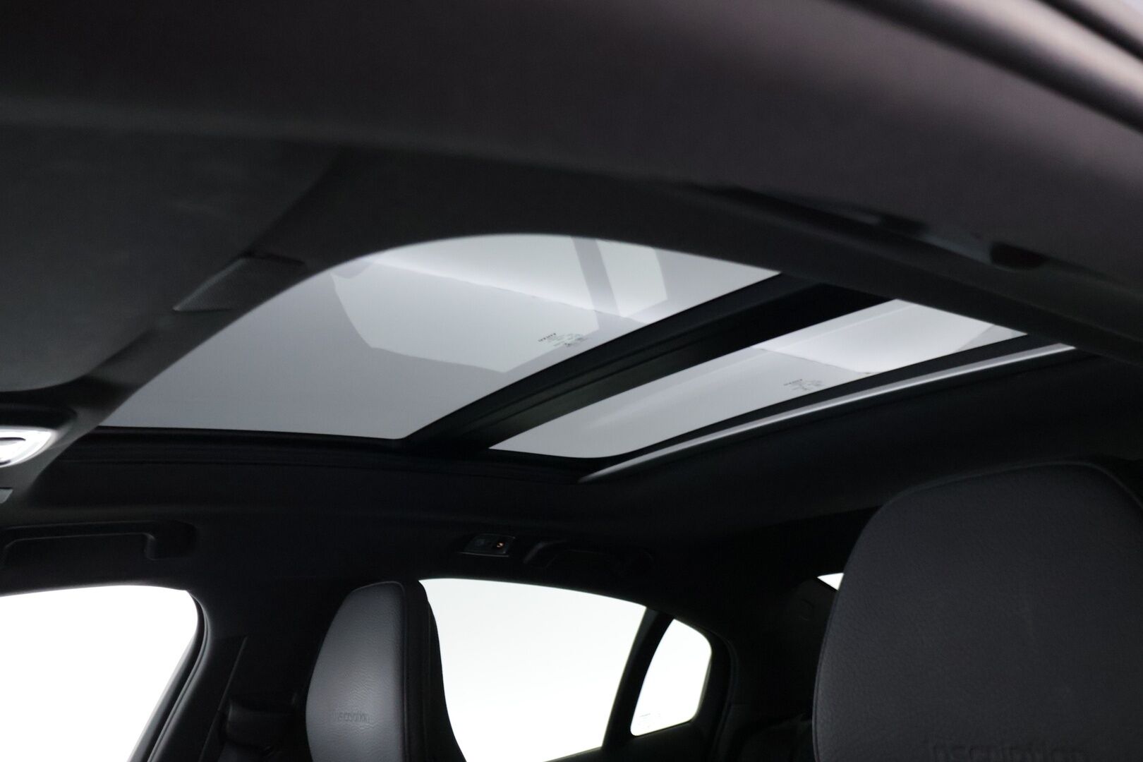 Volvo S60 2020 T8 TwE AWD Business Inscription aut - | SOH 82% | Bower&Wilkins | Kattoluukku | Sportti Muisti nahat | Thors hammer LED | 360-kamera | HUD | Jakopää 180tkm |