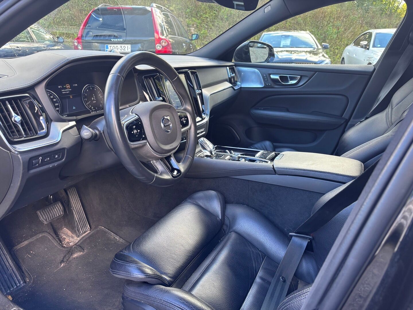 Volvo S60 2020 T8 TwE AWD Business Inscription aut - | SOH 82% | Bower&Wilkins | Kattoluukku | Sportti Muisti nahat | Thors hammer LED | 360-kamera | HUD | Jakopää 180tkm |