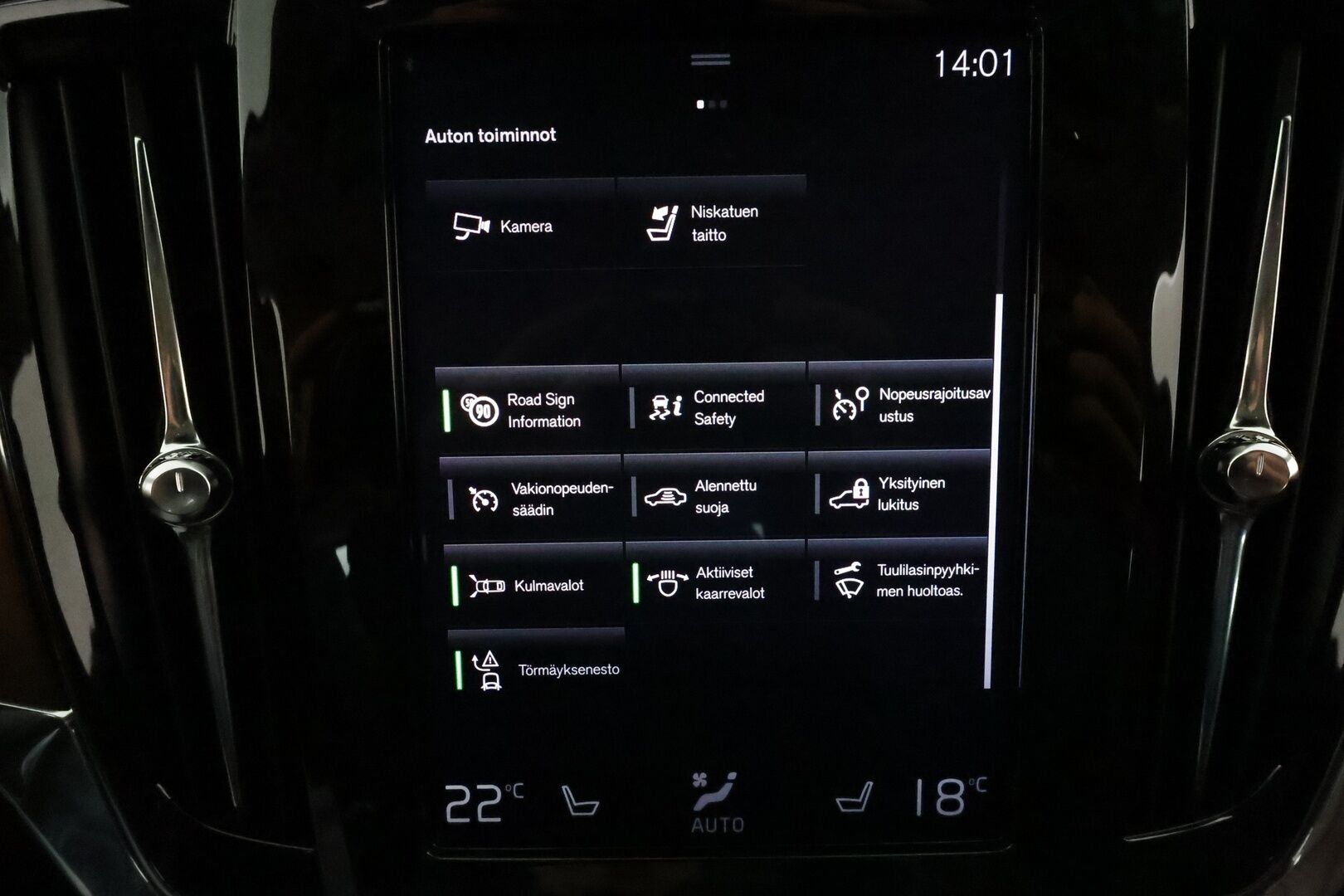Volvo V90 2019 D4 AWD Business Inscription aut - Suomiauto / Webasto / Peruutuskamera / Full-LED / Ruskea Nahkasisusta / Muistipenkki / BLIS / Huippuvarusteet!