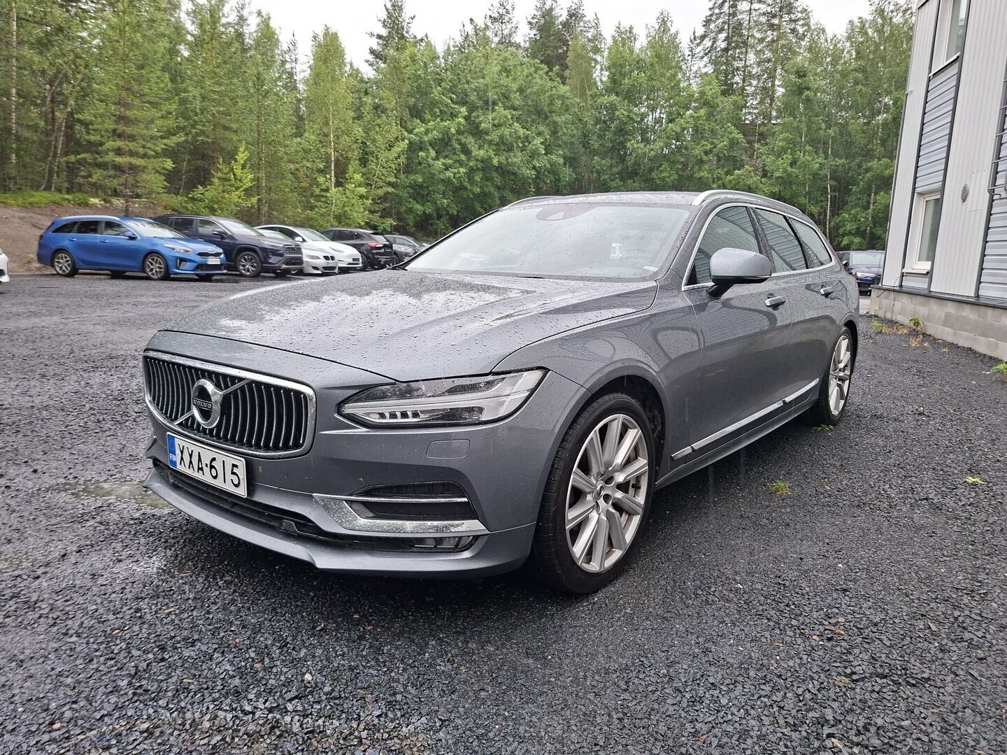 Volvo V90 2019 D4 AWD Business Inscription aut  **Muisitpenkki / Ruskeat nahat / P.kamera / Adapt.vakkari / TULOSSA!