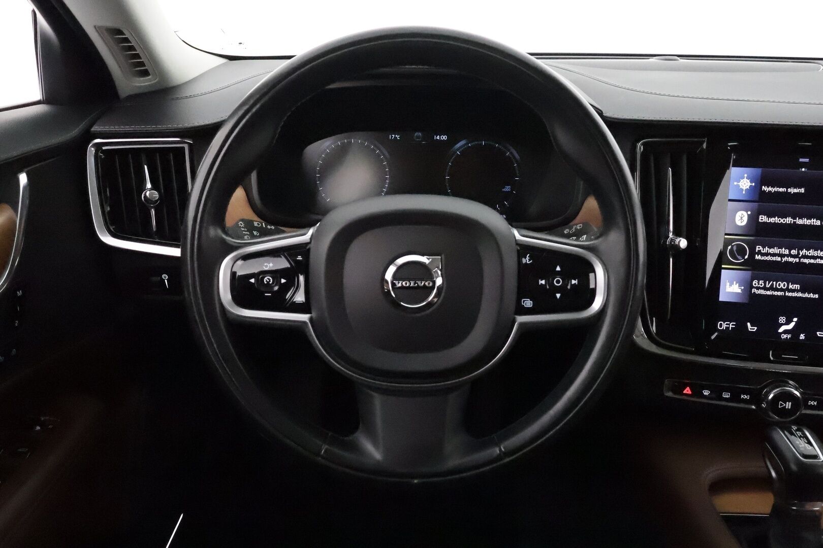 Volvo V90 2019 D4 AWD Business Inscription aut - Suomiauto / Webasto / Peruutuskamera / Full-LED / Ruskea Nahkasisusta / Muistipenkki / BLIS / Huippuvarusteet!
