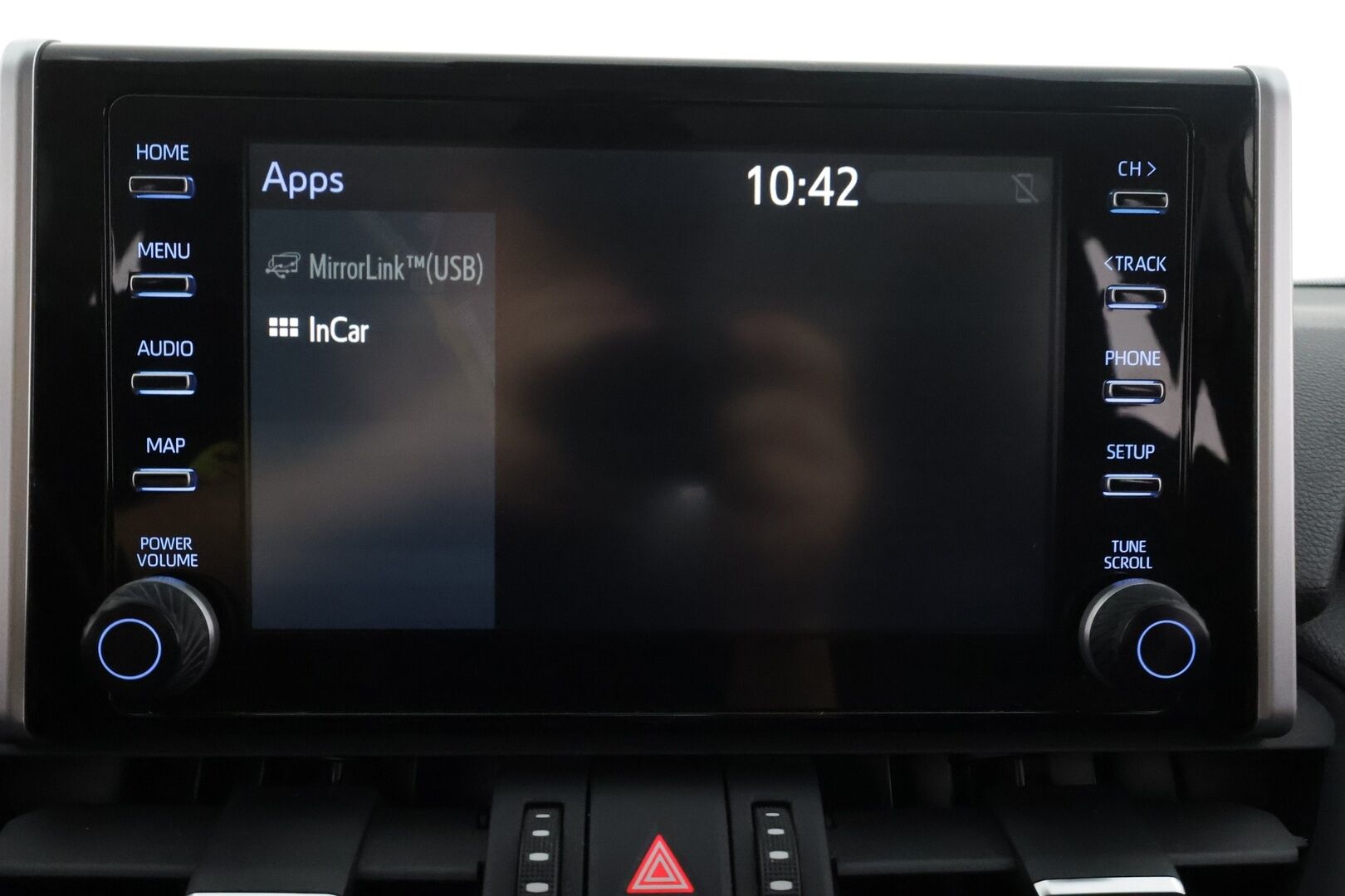 Toyota RAV4 2019 2,0 VVT-iE Active Multidrive S - | ACC | Koukku | LED | LTA | PCS | Navi | Keyless | P.kamera ja tutkat | Lohko+sisälämmitin | Lämm. ratti | Lämm. tuulilasi | 2x renkaat aluin | 