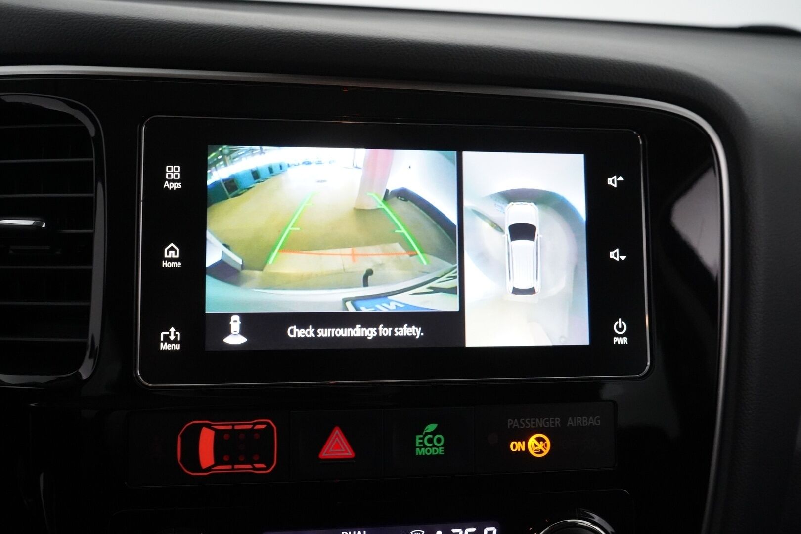 Mitsubishi OUTLANDER PHEV 2018 Intense Plus 4WD *ACC / Koukku / 360-Kamera / Nahka-alcantara* - Kahdet Vanteet / Akku kuntotarkistettu / 2x laturit