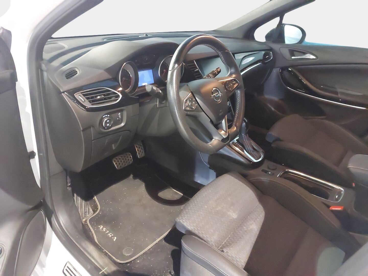 Opel Astra 2019 Sports Tourer Matrix Edition 1,6 Turbo 147kW / Suomi-Auto / Lämpöratti / Vakkari / Matrix-LED / P-Kamera - Tulossa Myyntiin !
