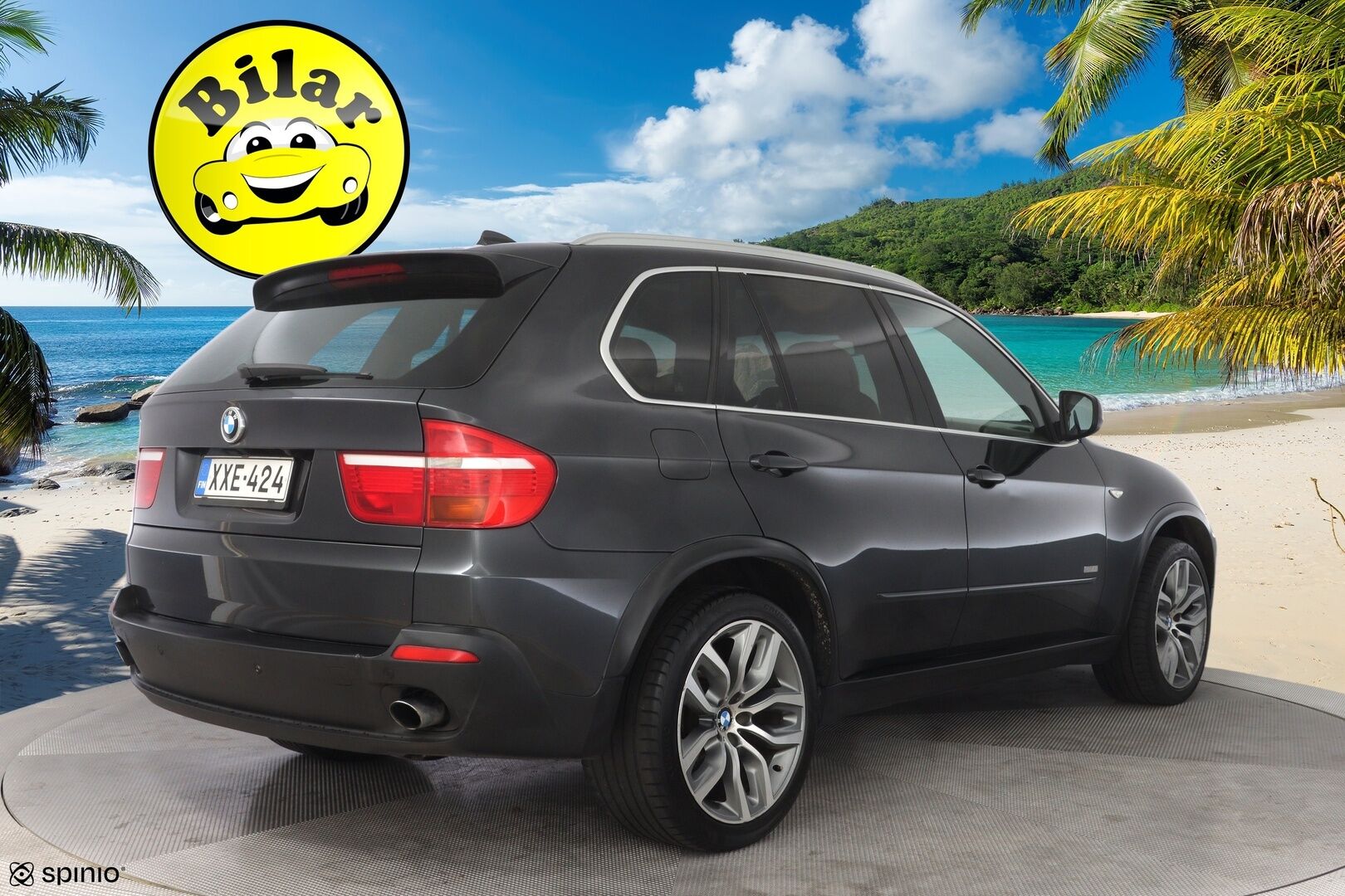 BMW X5 2010 A E70 SAV - Panorama-lasikatto | Vetokoukku | Muistipenkit | Hifit | Peruutuskamera | Kahdet renkaat vanteineen