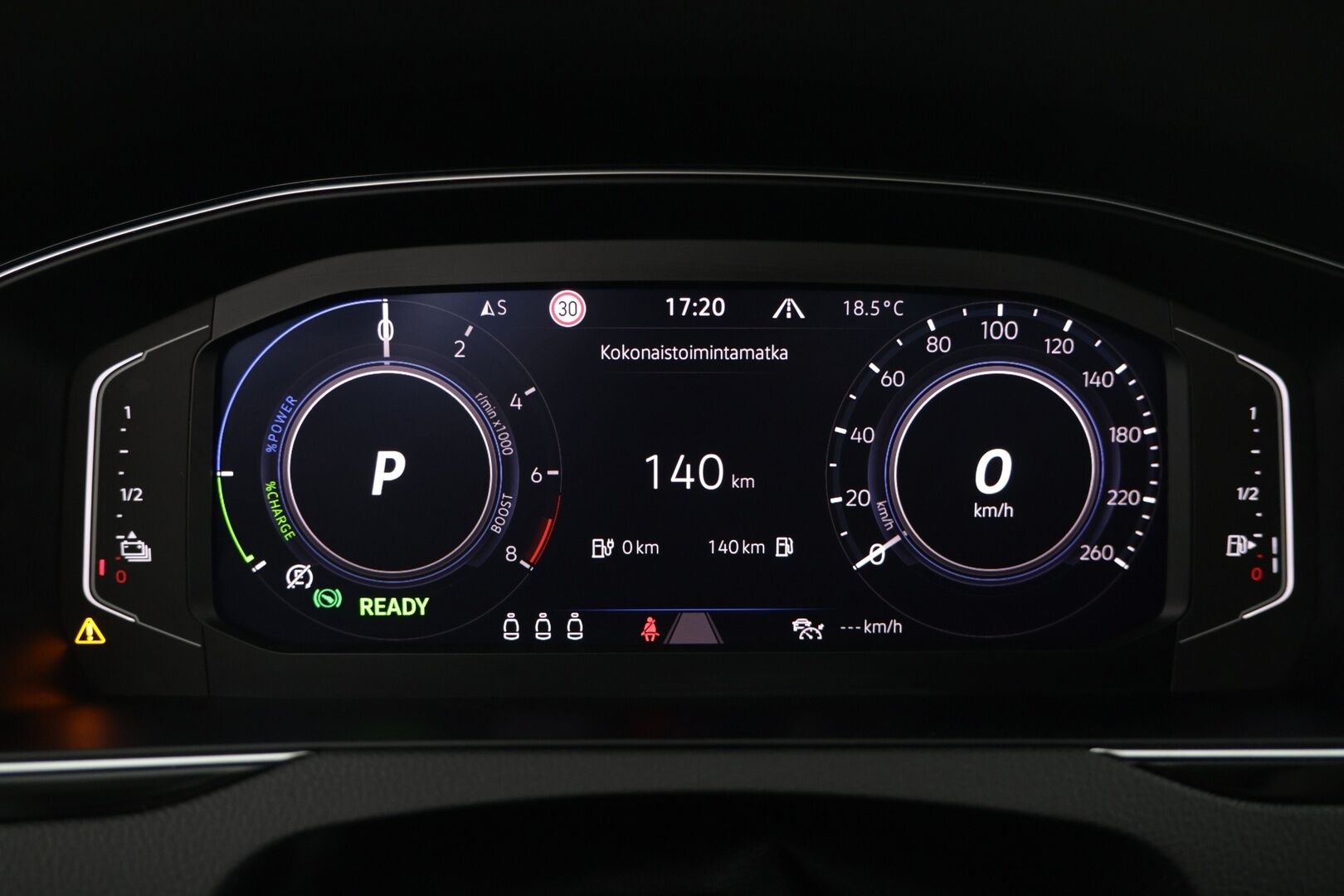 Volkswagen Passat 2021 PASSAT Farmari (AC) 5ov 1395cm3 A - Adaptiivinen vakionopeudensäädin | Peruutuskamera | LED | Vetokoukku | Sähkökontti |