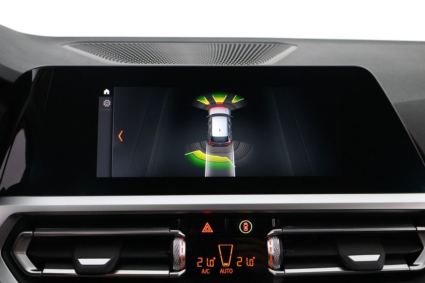 BMW 320 2020 G21 A xDrive Business Sport MHEV / Suomi-auto / Webasto / Adapt.Vakkari / Adapt.LED / HiFi - Puolinahka Sporttipenkit  / Sähköluukku / Digimittaristo - HULLUT BLACKWEEK JATKOT - KORKOTARJOUS 2,49%