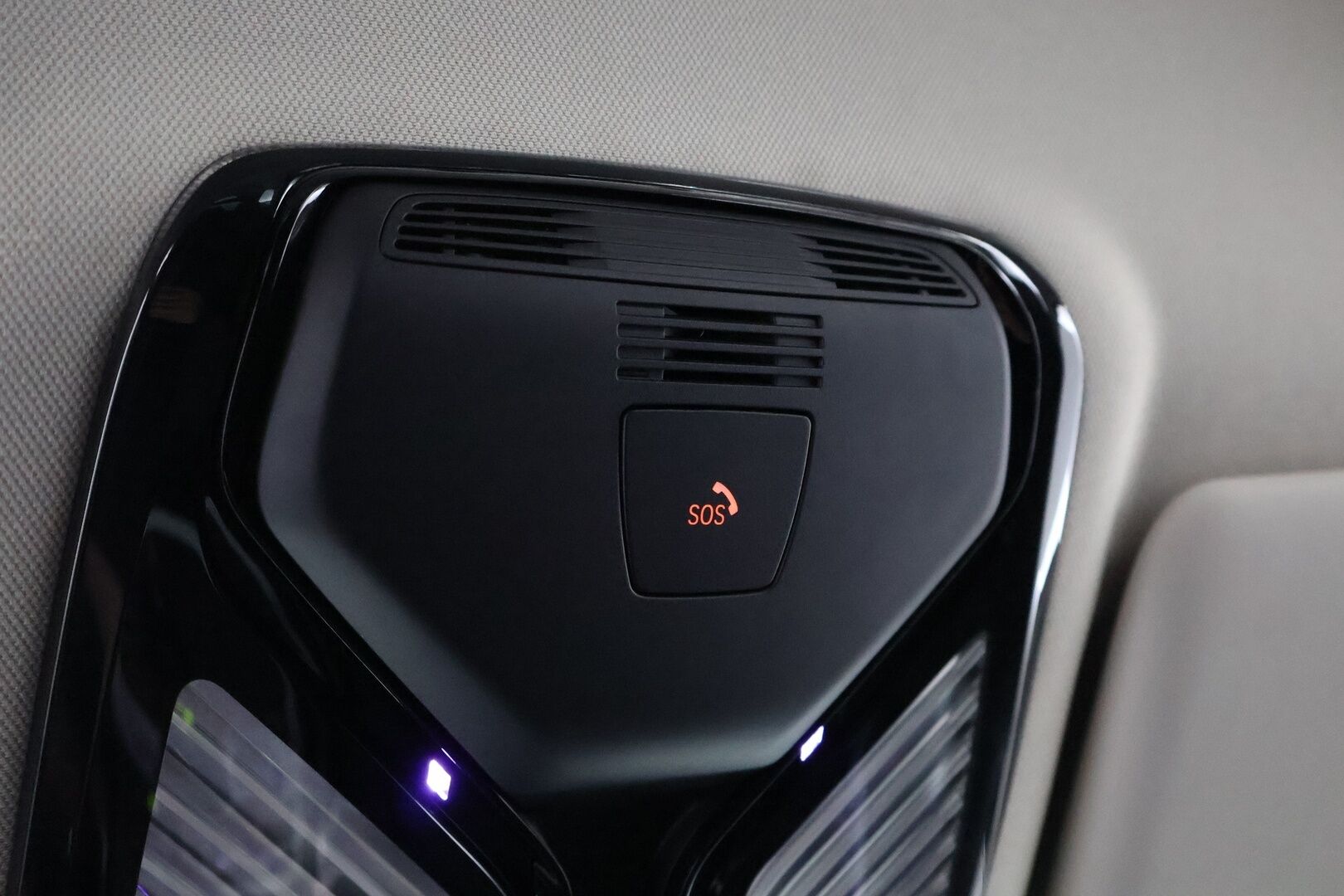 BMW 320 2020 G21 A xDrive Business Sport MHEV / Suomi-auto / Webasto / Adapt.Vakkari / Adapt.LED / HiFi - Puolinahka Sporttipenkit  / Sähköluukku / Digimittaristo / 2x Hyvät renkaat aluvantein!