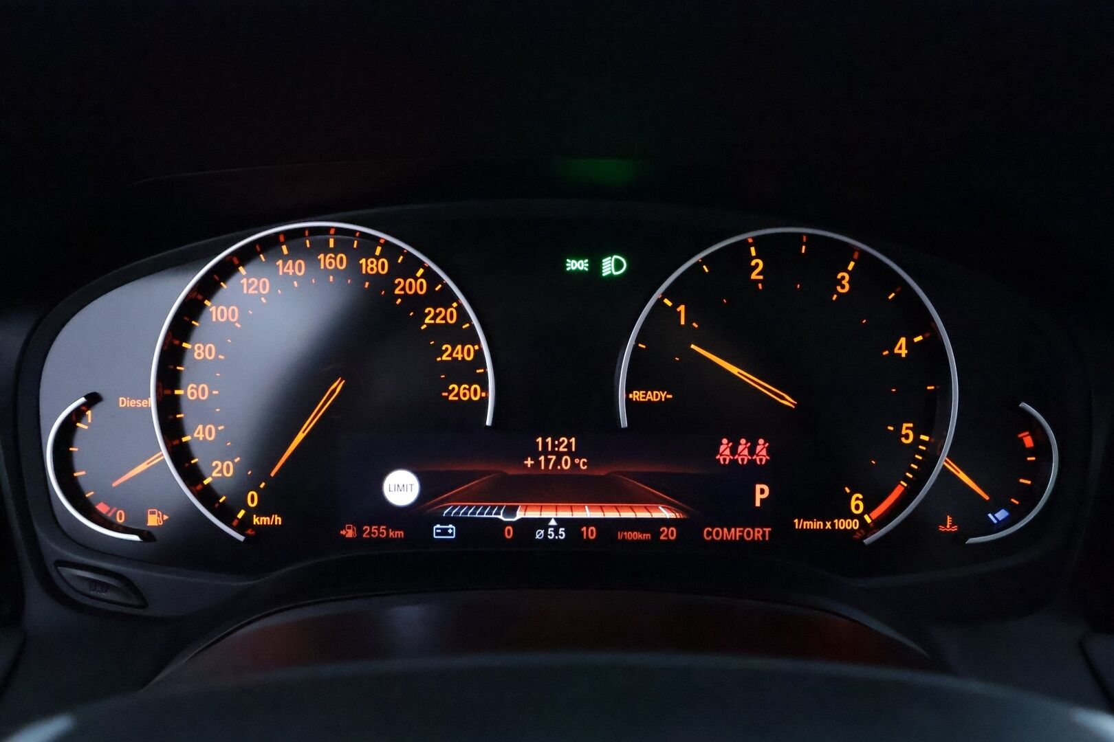 BMW 320 2020 G21 Touring 320d A xDrive Business MHEV **Sisätilanlämmitin / LED-valot / P.Tutkat / Kaistavahti / Vakkari** - 3,99 % KORKOTARJOUS TÄHÄN AUTOON - 1-om Suomi-auto / Kahdet Renkaat / Merkkihuollettu!