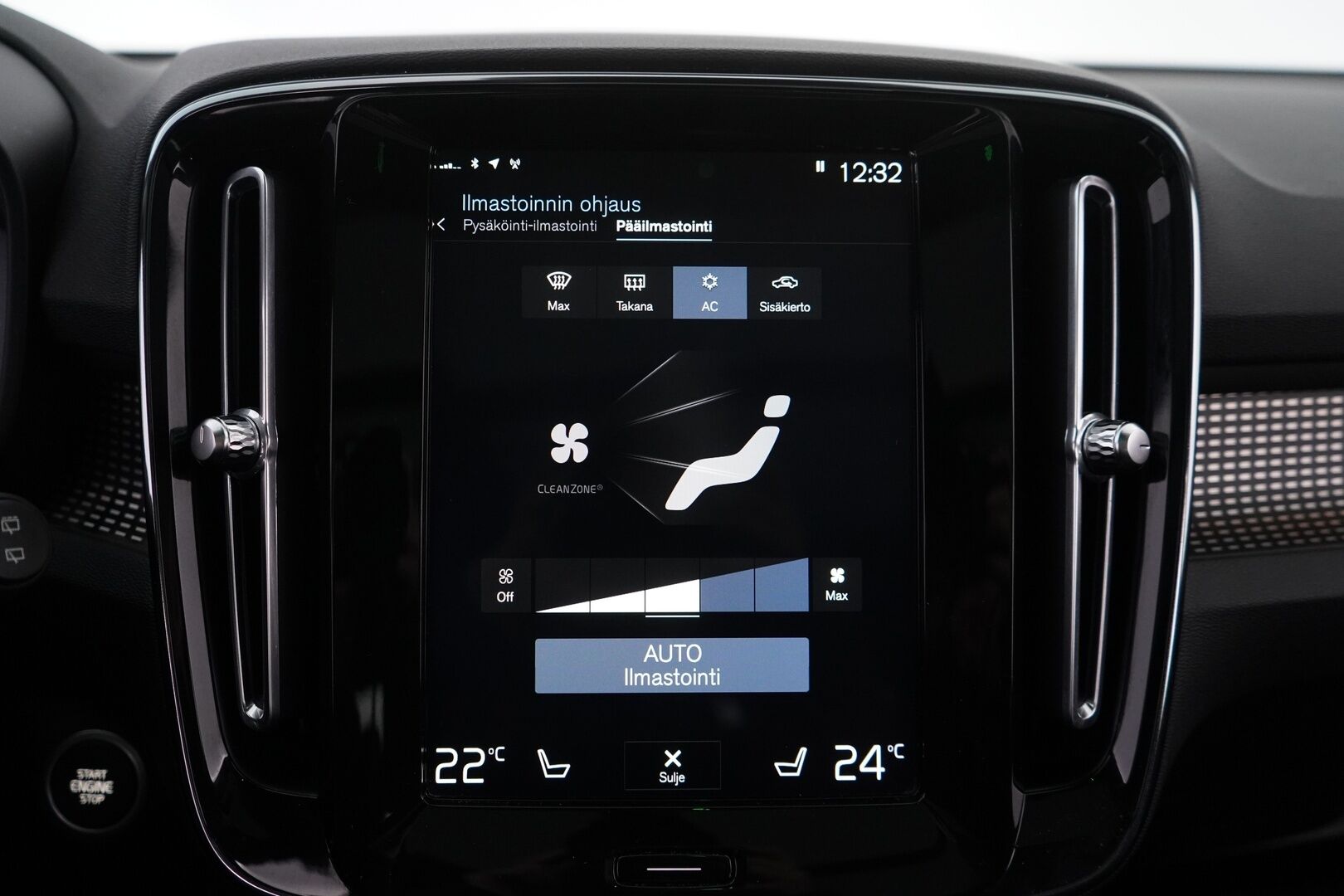 Volvo XC40 2021 T5 TwE Business R-Design aut * ACC / Muistipenkki / Panorama / Harman&Kardon / Webasto / 360-Kamera * - Suomi-auto / Merkkihuollettu / Jakohihna vaihdettu 9/25 / 2x Volvon vanteet / Huippuvarusteet! - HULLU BLACKWEEK KORKOTARJOUS 2,49%