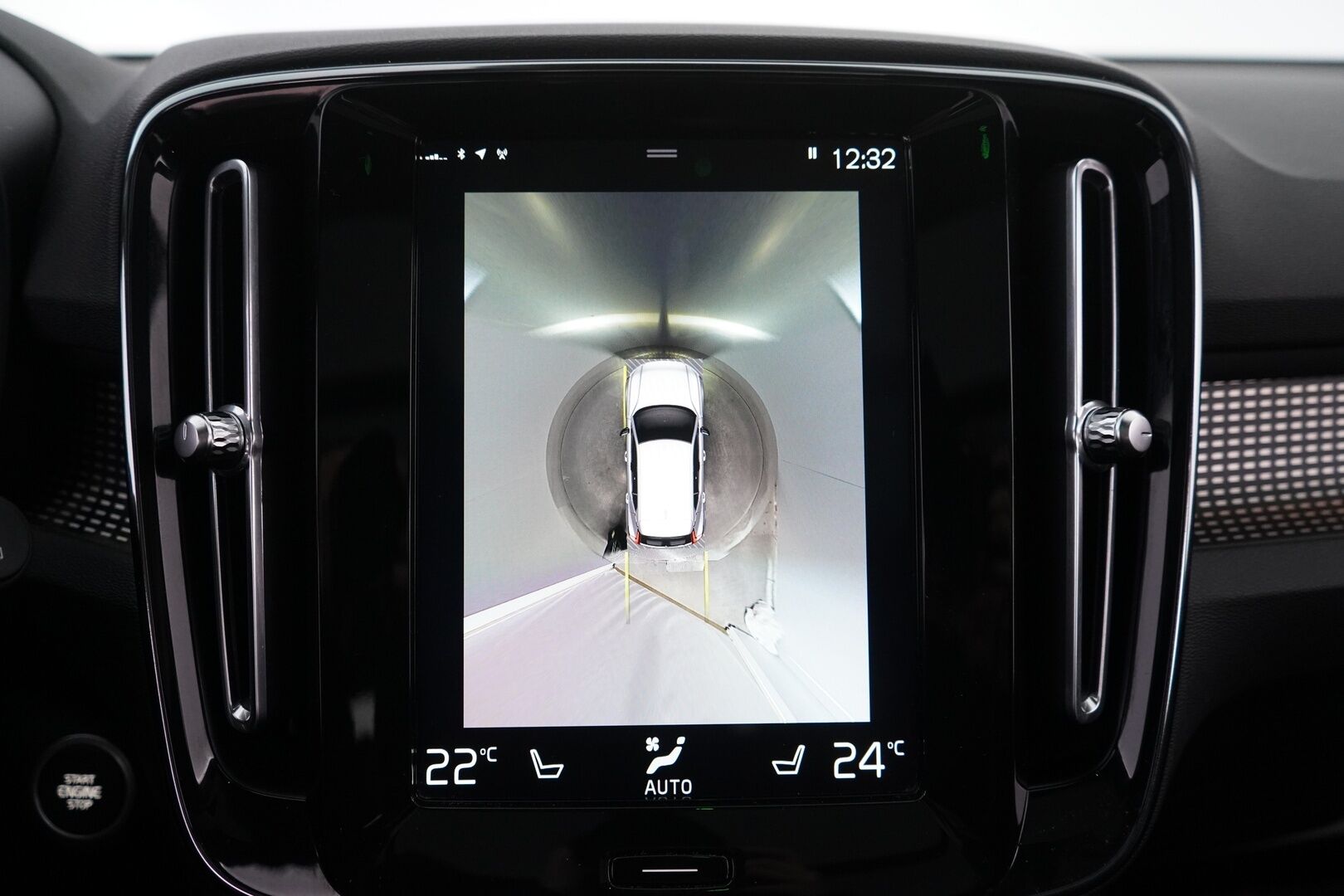 Volvo XC40 2021 T5 TwE Business R-Design aut * ACC / Muistipenkki / Panorama / Harman&Kardon / Webasto / 360-Kamera * - Suomi-auto / Merkkihuollettu / Jakohihna vaihdettu 9/25 / 2x Volvon vanteet / Huippuvarusteet! - HULLU BLACKWEEK KORKOTARJOUS 2,49%