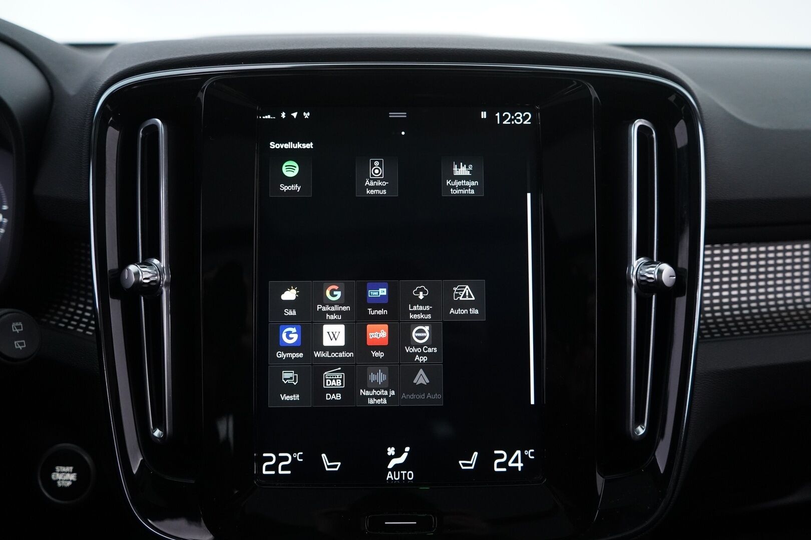 Volvo XC40 2021 T5 TwE Business R-Design aut * ACC / Muistipenkki / Panorama / Harman&Kardon / Webasto / 360-Kamera * - Suomi-auto / Merkkihuollettu / Jakohihna vaihdettu 9/25 / 2x Volvon vanteet / Huippuvarusteet! - HULLU BLACKWEEK KORKOTARJOUS 2,49%