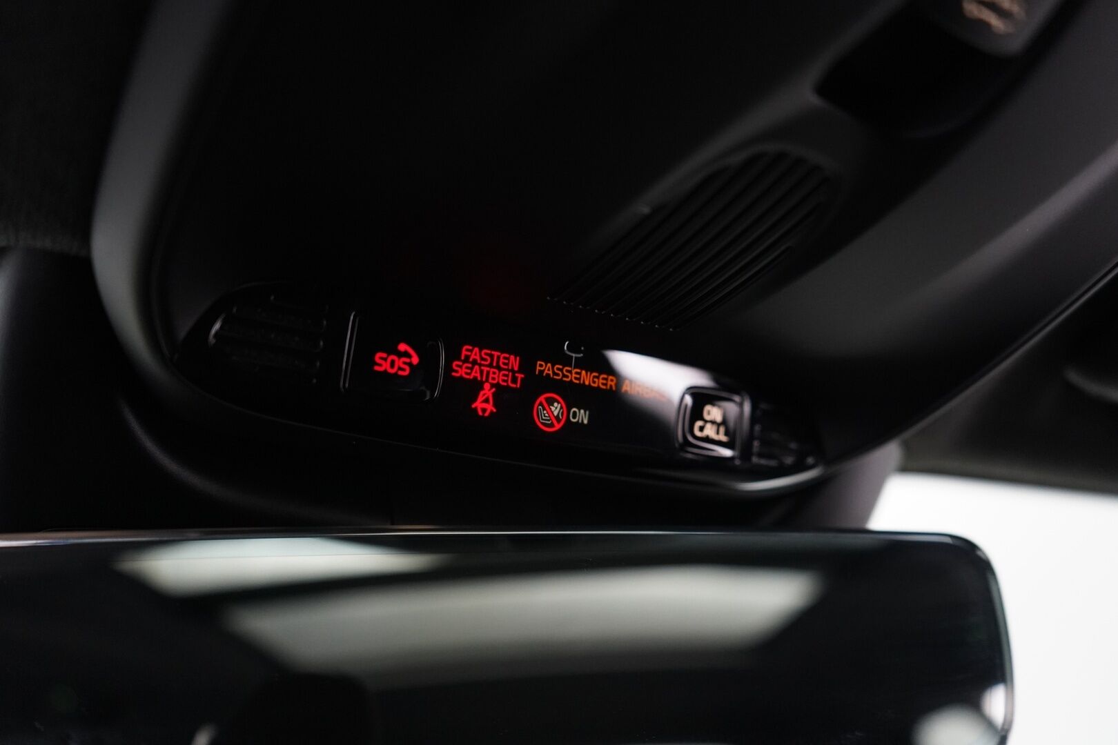 Volvo XC40 2021 T5 TwE Business R-Design aut * ACC / Muistipenkki / Panorama / Harman&Kardon / Webasto / 360-Kamera * - Suomi-auto / Merkkihuollettu / Jakohihna vaihdettu 9/25 / 2x Volvon vanteet / Huippuvarusteet! - HULLU BLACKWEEK KORKOTARJOUS 2,49%