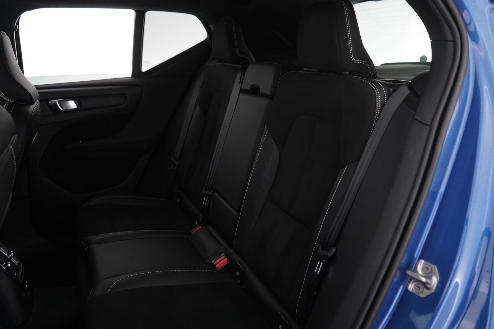 Volvo XC40 2021 T5 TwE Business R-Design aut * ACC / Muistipenkki / Panorama / Harman&Kardon / Webasto / 360-Kamera * - Suomi-auto / Merkkihuollettu / Jakohihna vaihdettu 9/25 / 2x Volvon vanteet / Huippuvarusteet! - HULLU BLACKWEEK KORKOTARJOUS 2,49%