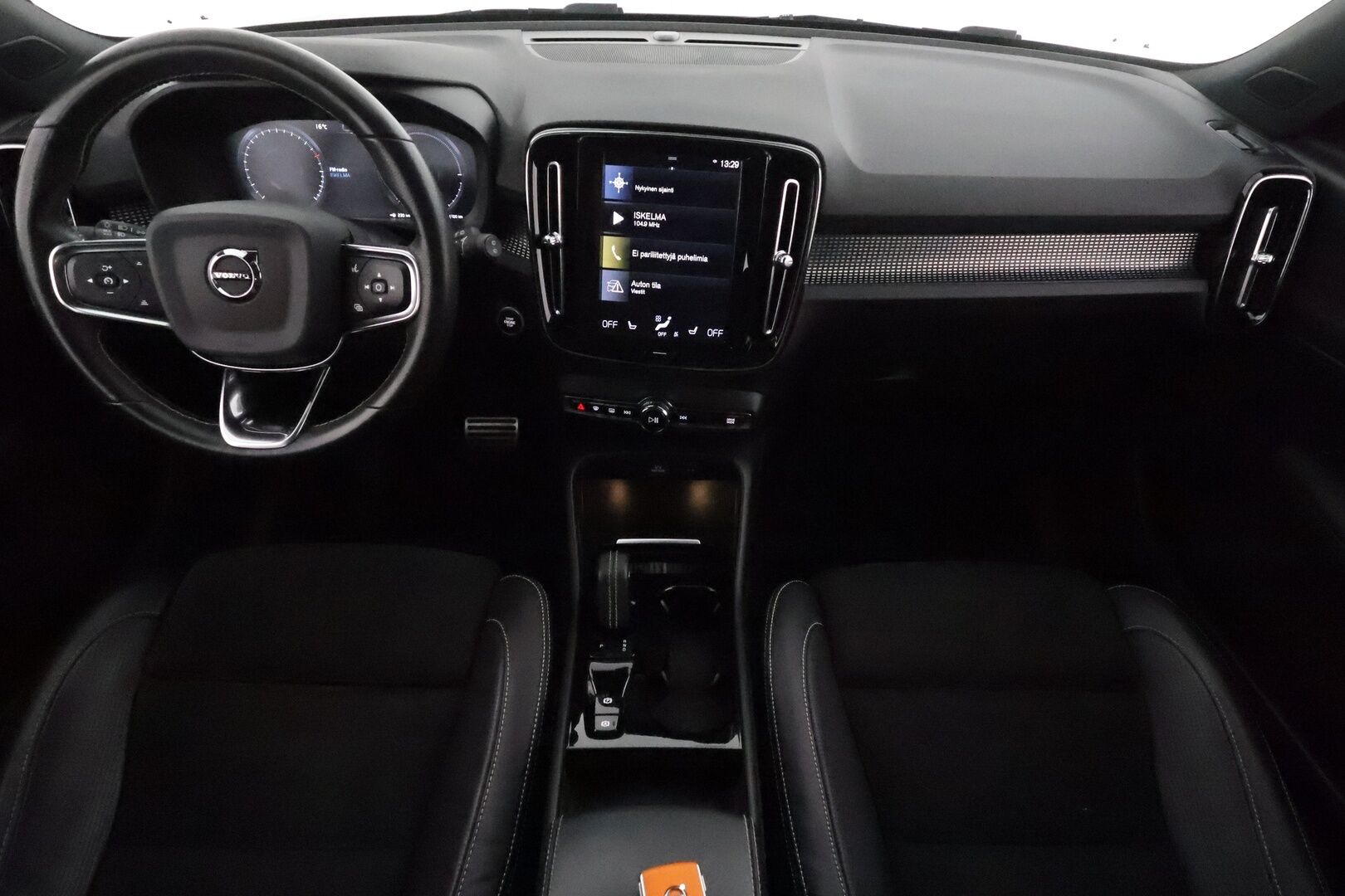 Volvo XC40 2021 T5 TwE Business R-Design aut **Webasto / ACC / Full-LED / P.Kamera / Sporttipenkit / Navi / Kaistavahti / Keyless** - Suomi-auto / 2x Latauskaapelit / Kahdet Renkaat / Merkkihuollettu!