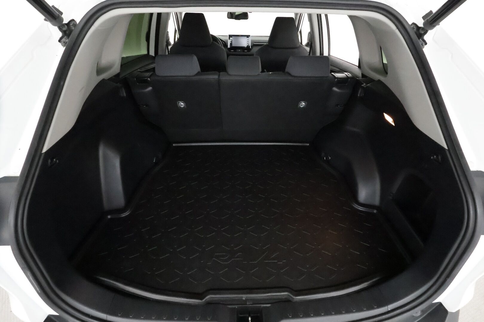Toyota RAV4 2020 2,5 Hybrid AWD-i Business *Adapt.vakkari / Koukku / P-Kamera / Suomi-auto / TULOSSA* - 3,99 % KORKOTARJOUS TÄHÄN AUTOON - 