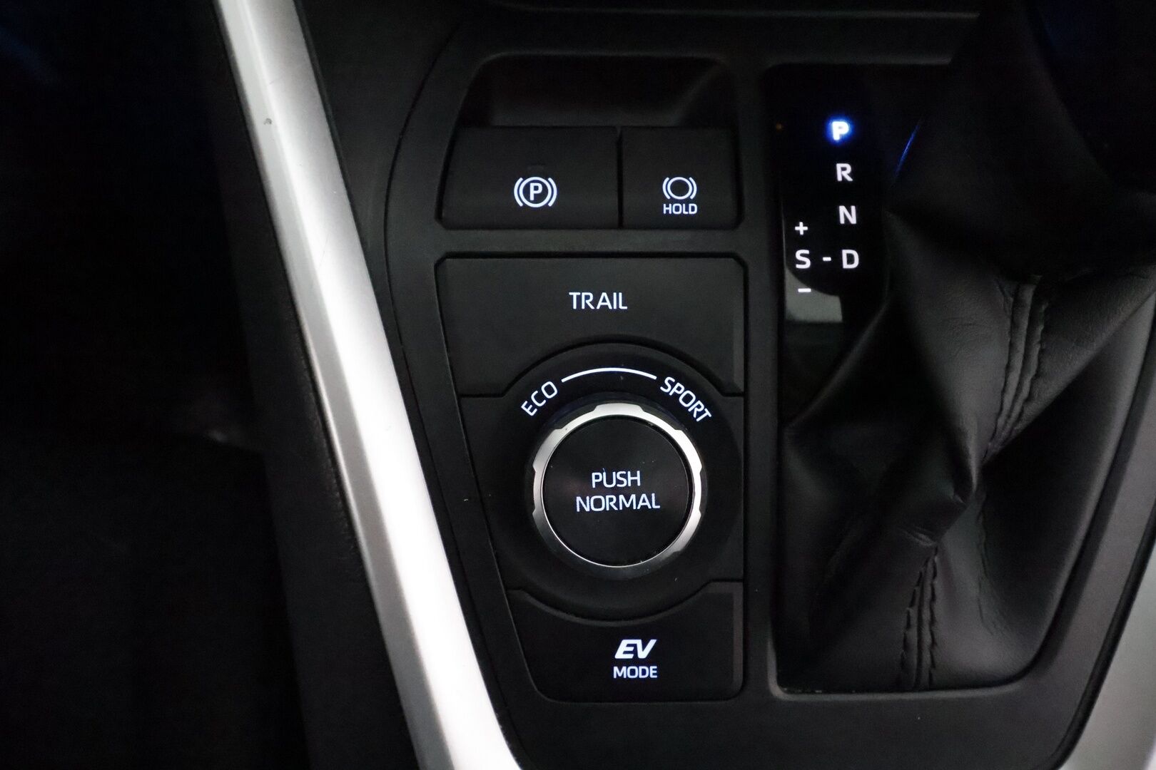 Toyota RAV4 2020 2,5 Hybrid AWD-i Business *Adapt.vakkari / Koukku / P-Kamera / Suomi-auto / TULOSSA* - 3,99 % KORKOTARJOUS TÄHÄN AUTOON - 