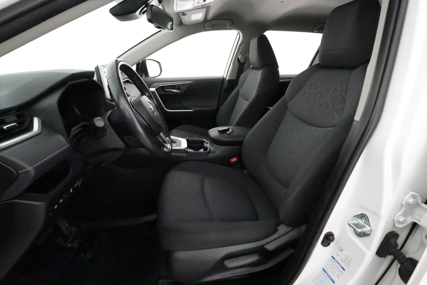 Toyota RAV4 2020 2,5 Hybrid AWD-i Business *Adapt.vakkari / Koukku / P-Kamera / Suomi-auto / TULOSSA* - 3,99 % KORKOTARJOUS TÄHÄN AUTOON - 