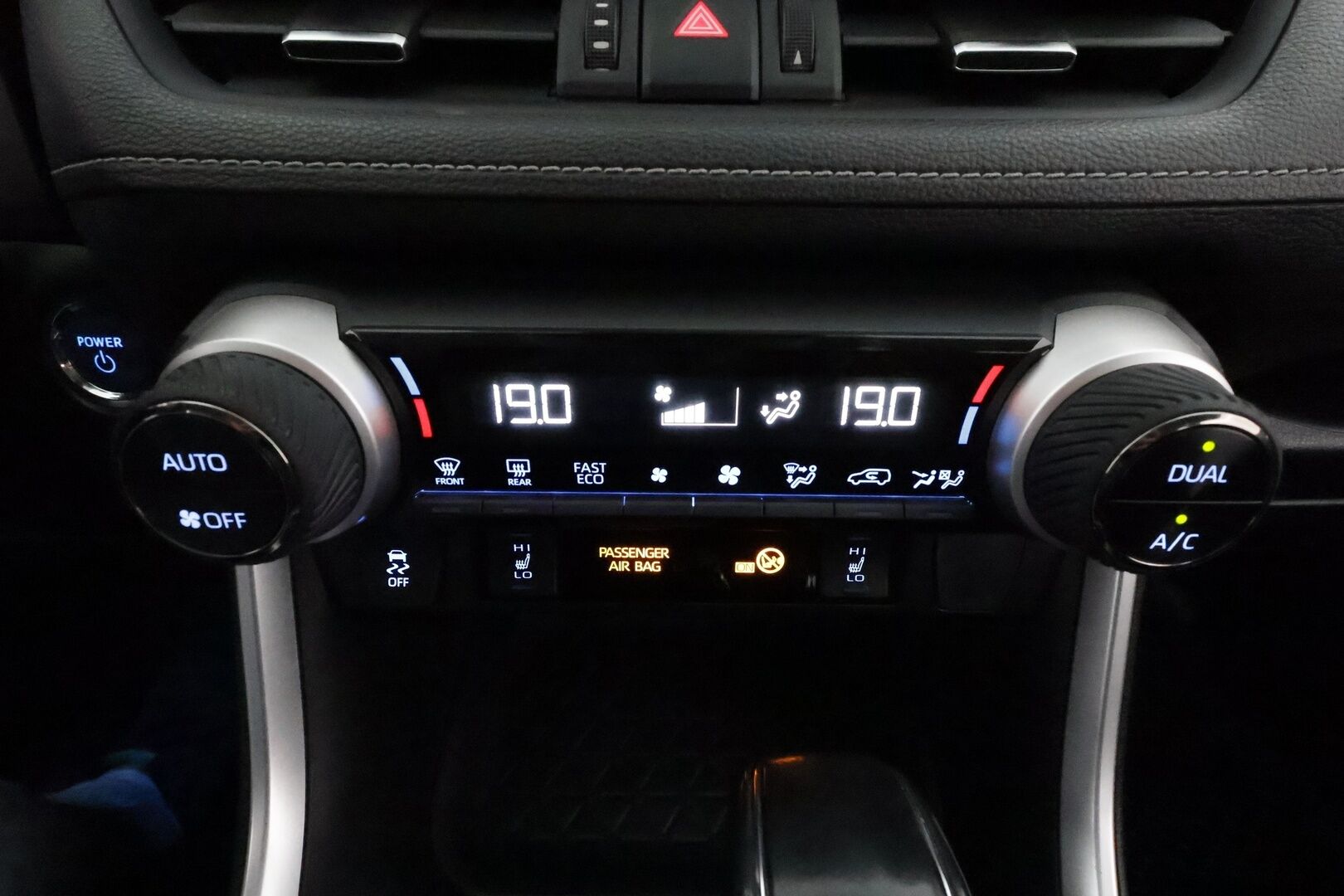 Toyota RAV4 2020 2,5 Hybrid AWD-i Business *Adapt.vakkari / Koukku / P-Kamera / Suomi-auto / TULOSSA* - 3,99 % KORKOTARJOUS TÄHÄN AUTOON - 