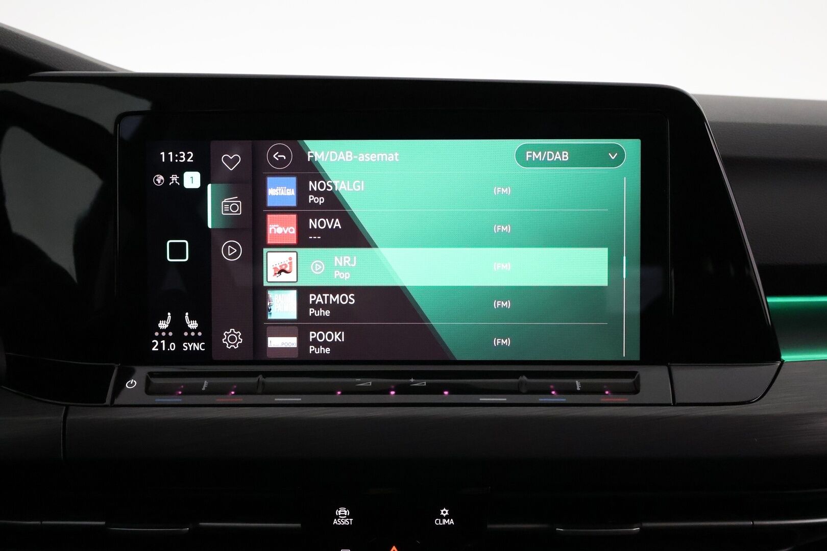 Volkswagen Golf 2021 Variant Style 1,5 eTSI 110 kW (MHEV) DSG - Webasto | ACC | P-kamera | Matrix-LED | Harman/Kardon | HUD | Vetokoukku | 