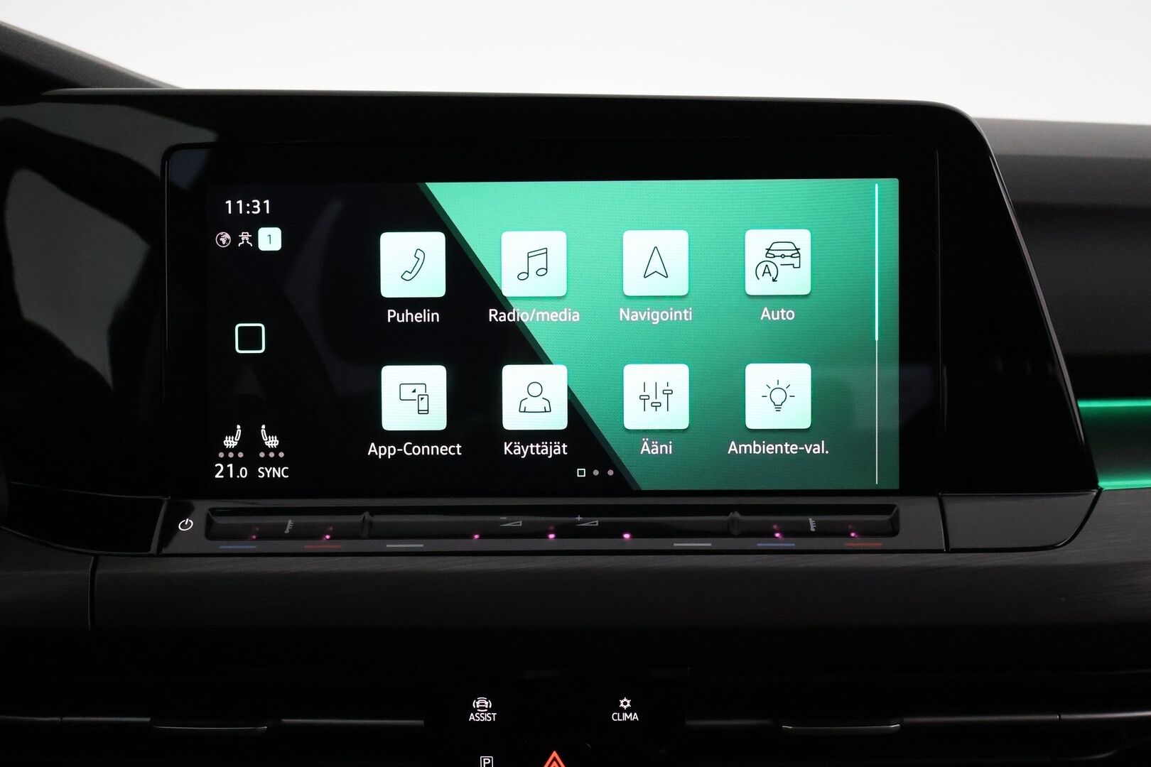 Volkswagen Golf 2021 Variant Style 1,5 eTSI 110 kW (MHEV) DSG - Webasto | ACC | P-kamera | Matrix-LED | Harman/Kardon | HUD | Vetokoukku | 