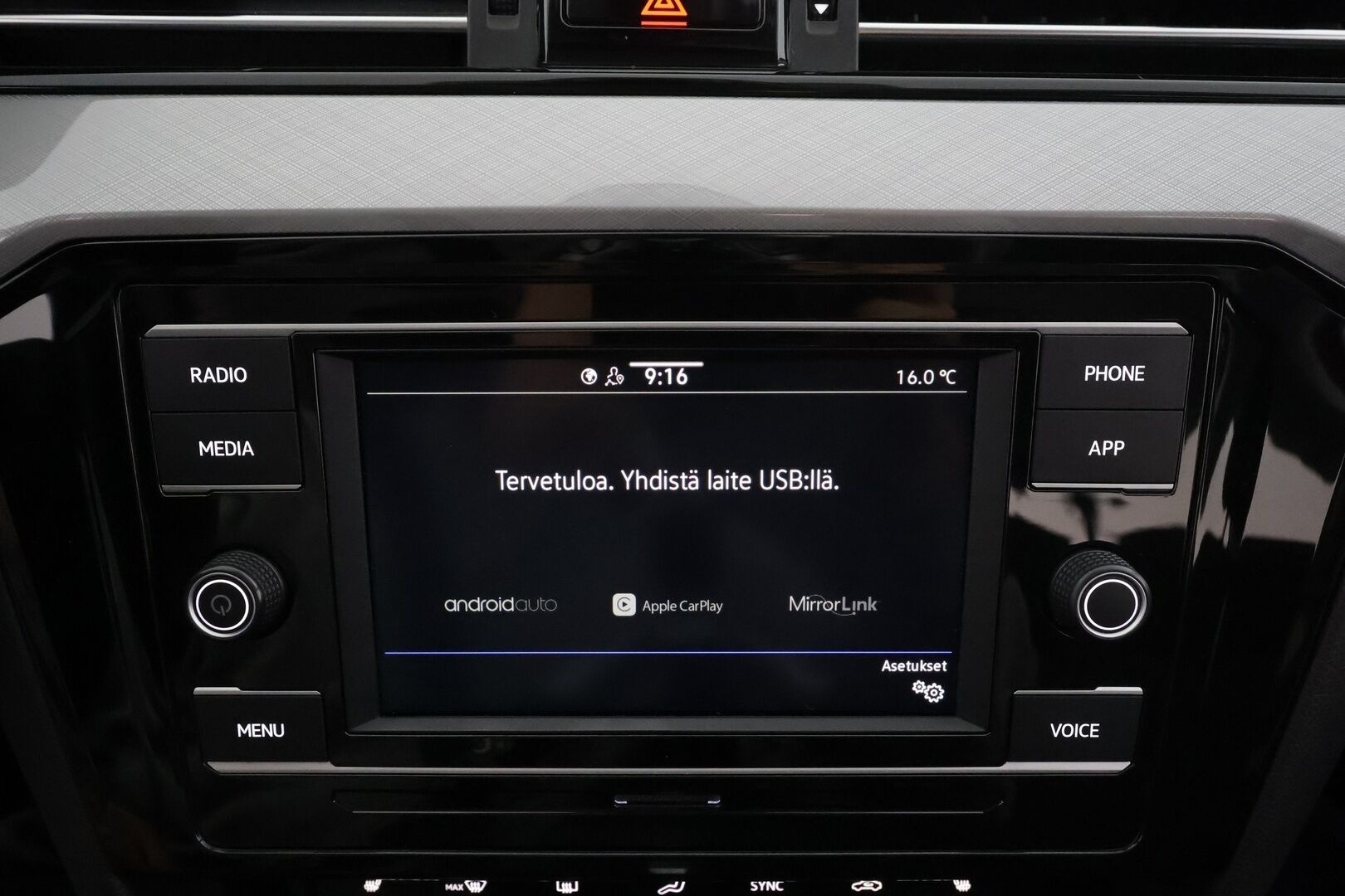 Volkswagen Passat 2021 Variant 1,5 TSI EVO 110 kW DSG * Webasto / ACC / LED / P.tutkat / Kaistavahti * - 1-om Suomi-auto / Kahdet renkaat 