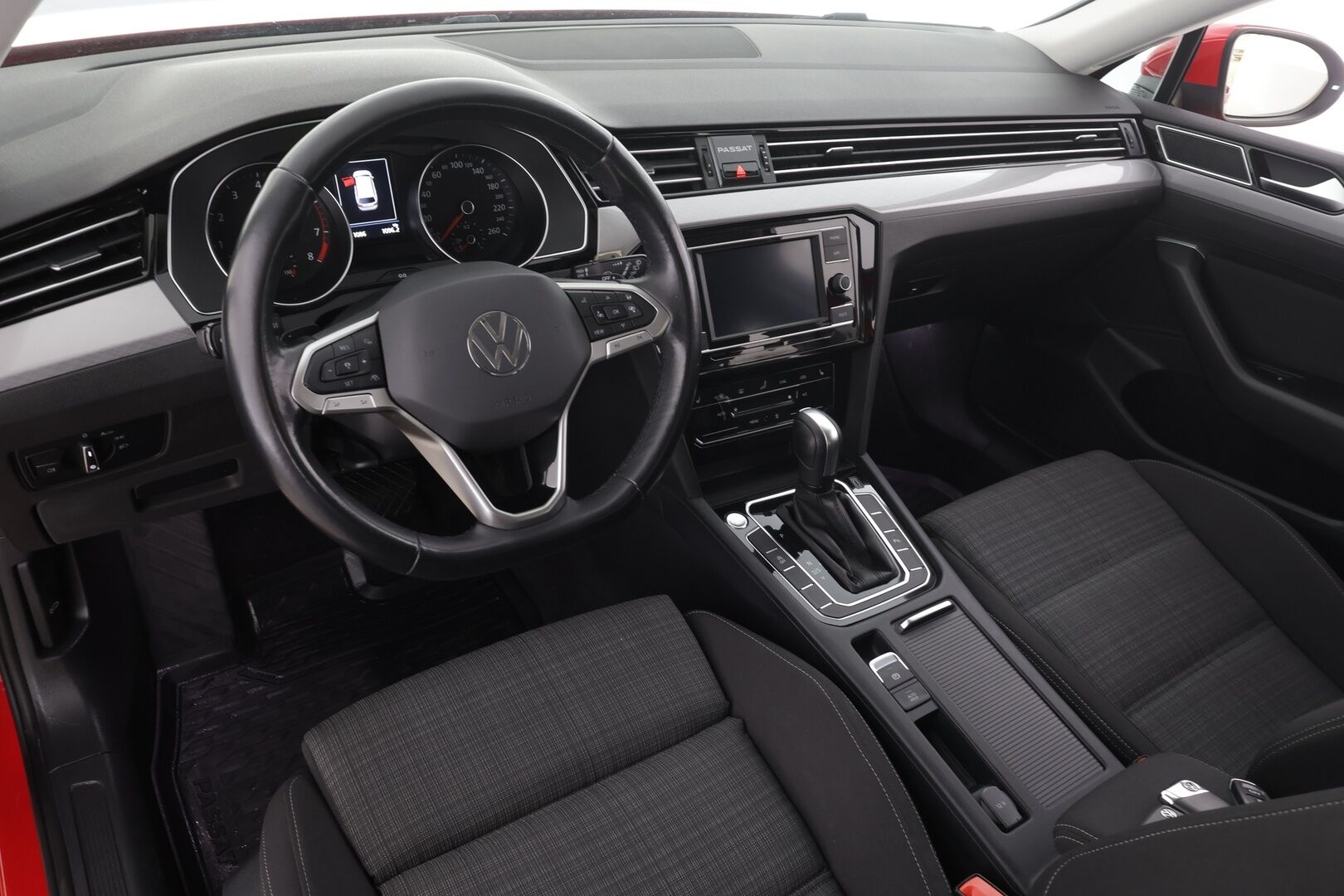 Volkswagen Passat 2021 Variant 1,5 TSI EVO 110 kW DSG * Webasto / ACC / LED / P.tutkat / Kaistavahti * - 1-om Suomi-auto / Kahdet renkaat 