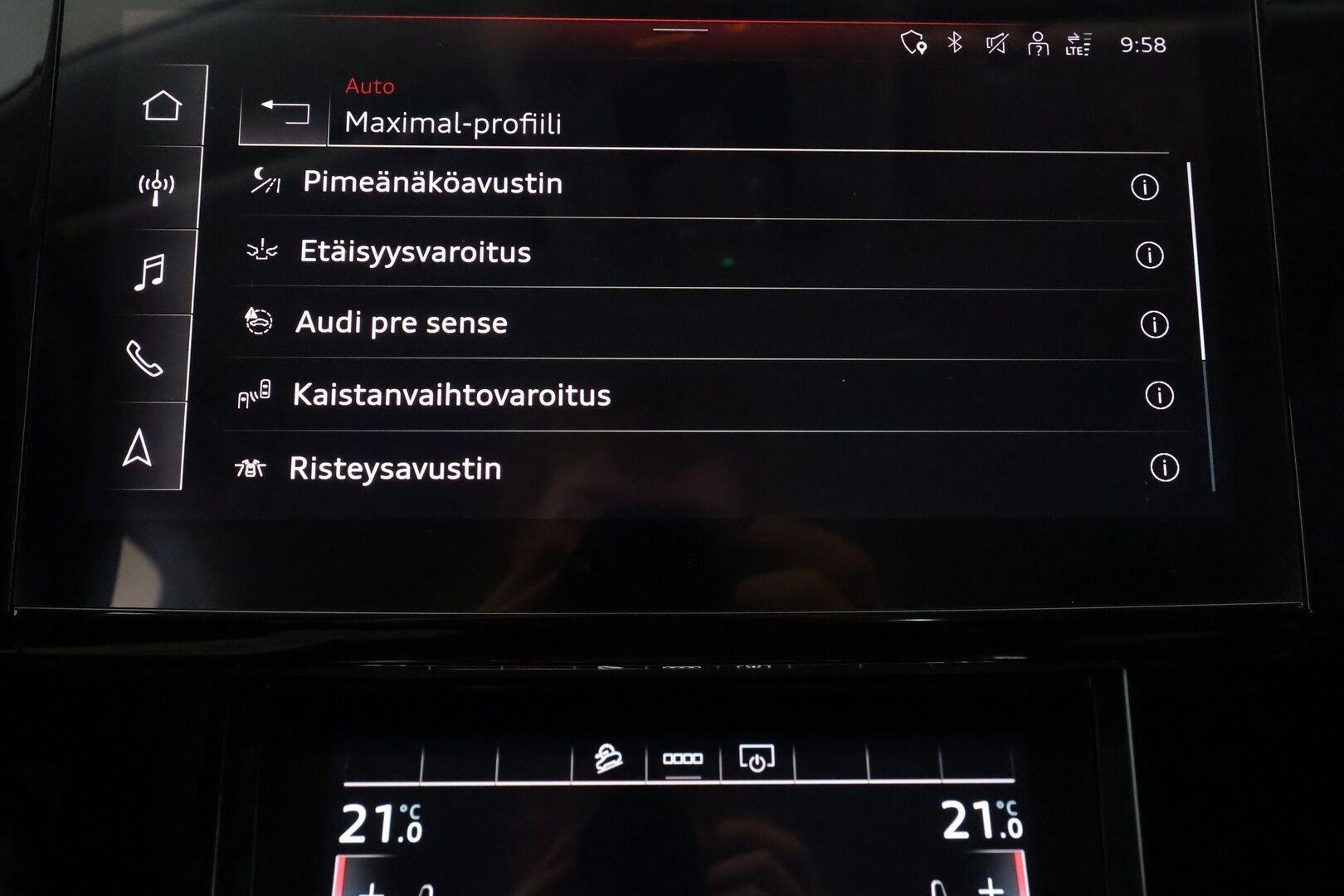 Audi e-tron 2021 Sportback 55 quattro - | Koukku | ACC | 360 | Sporttipenkit | LED | Night Vision | Kaistavahti | Katveavustin | Kahdet renkaat | Suomi-auto | Merkkihuollot |