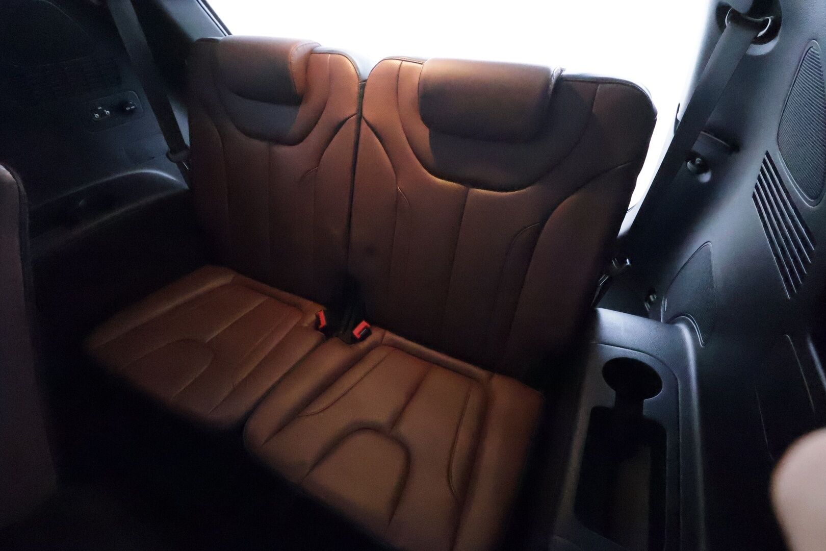 Hyundai Santa Fe 2021 1.6 T-GDI 265 hv Plug in 4WD 6AT Style 7P **ACC / 360° / KRELL / Koukku / Sähköpenkit / LED / Navi / KeylessGo** - 3,99 % KORKOTARJOUS TÄHÄN AUTOON 7.9. ASTI! - Suomi-auto / Kahdet renkaat aluvanteilla / Merkkihuollettu