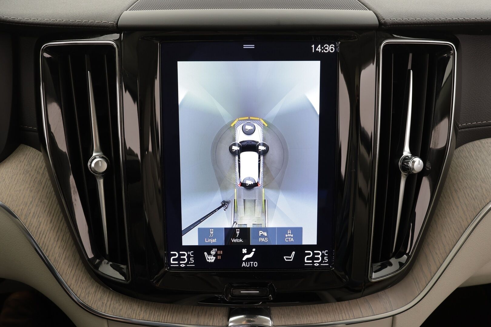 Volvo XC60 2021 B4 AWD D-MHEV Business Inscription aut * ACC / 360° / Full LED / Navi / Webasto / Muistipenkki / Vaaleat nahat / Koukku * - 1.Om Suomi-auto / Kahdet renkaat aluvanteilla / Merkkihuollettu - HULLU BLACKWEEK KORKOTARJOUS 2,49%