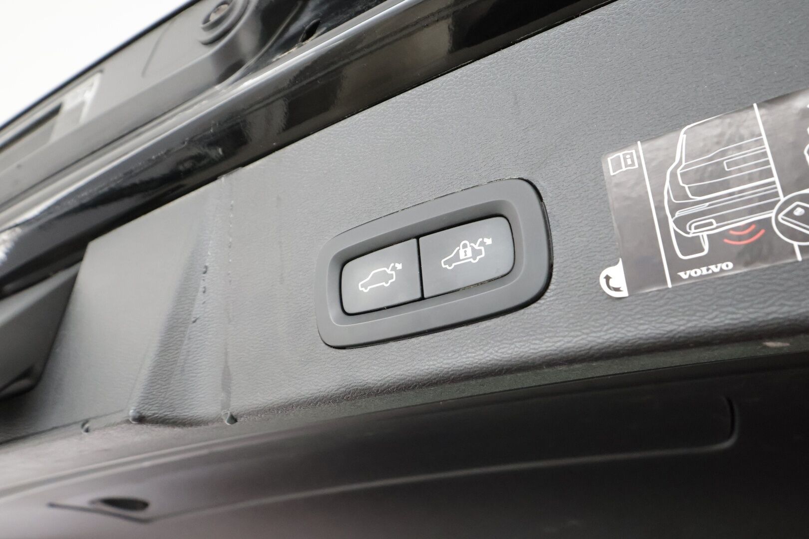 Volvo XC40 2021 B4 MHEV Business aut / 1.Om Suomi-auto / Pa-lisälämmitin / VOC / ACC / Peruutustutka - HULLU BLACKWEEK KORKOTARJOUS 2,49%