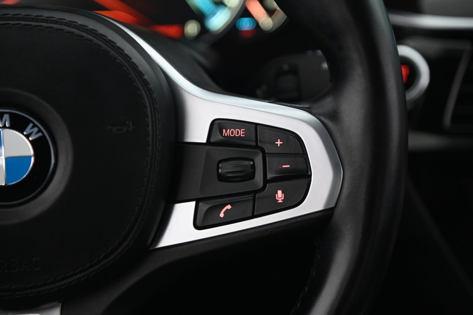 BMW 530 2017 G30 A Charged Edition M-Sport *ACC / HUD / Adapt. Ledit / Lämmitettävä ratti* - Akku kuntotarkastettu! / Näyttävä yksilö hyvillä varusteilla! / 2xrenkaat vanteilla* - Osta nyt, maksa vasta ensi vuonna